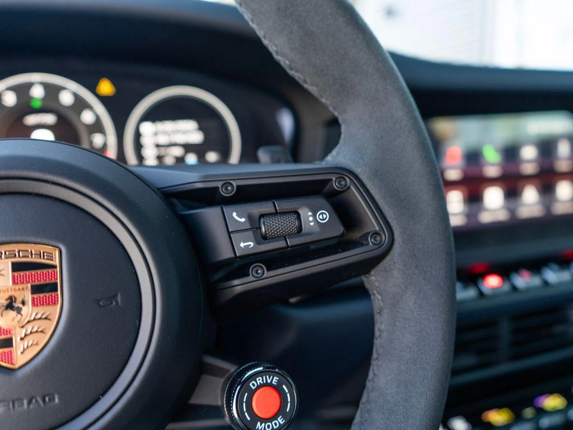 mph020_693255143_TH_25w5_T_Xx_S_Vc_Z8e_Jq_X6b_K_He_Jgb0_7d9558e898