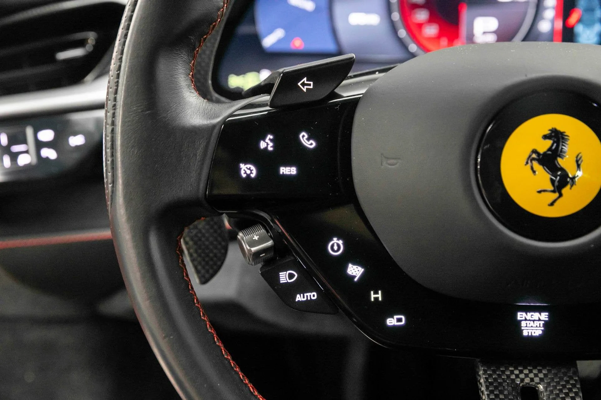 mph020_693391261_90a5cac6d01442f1ad75e63c2438444f_692eed2008