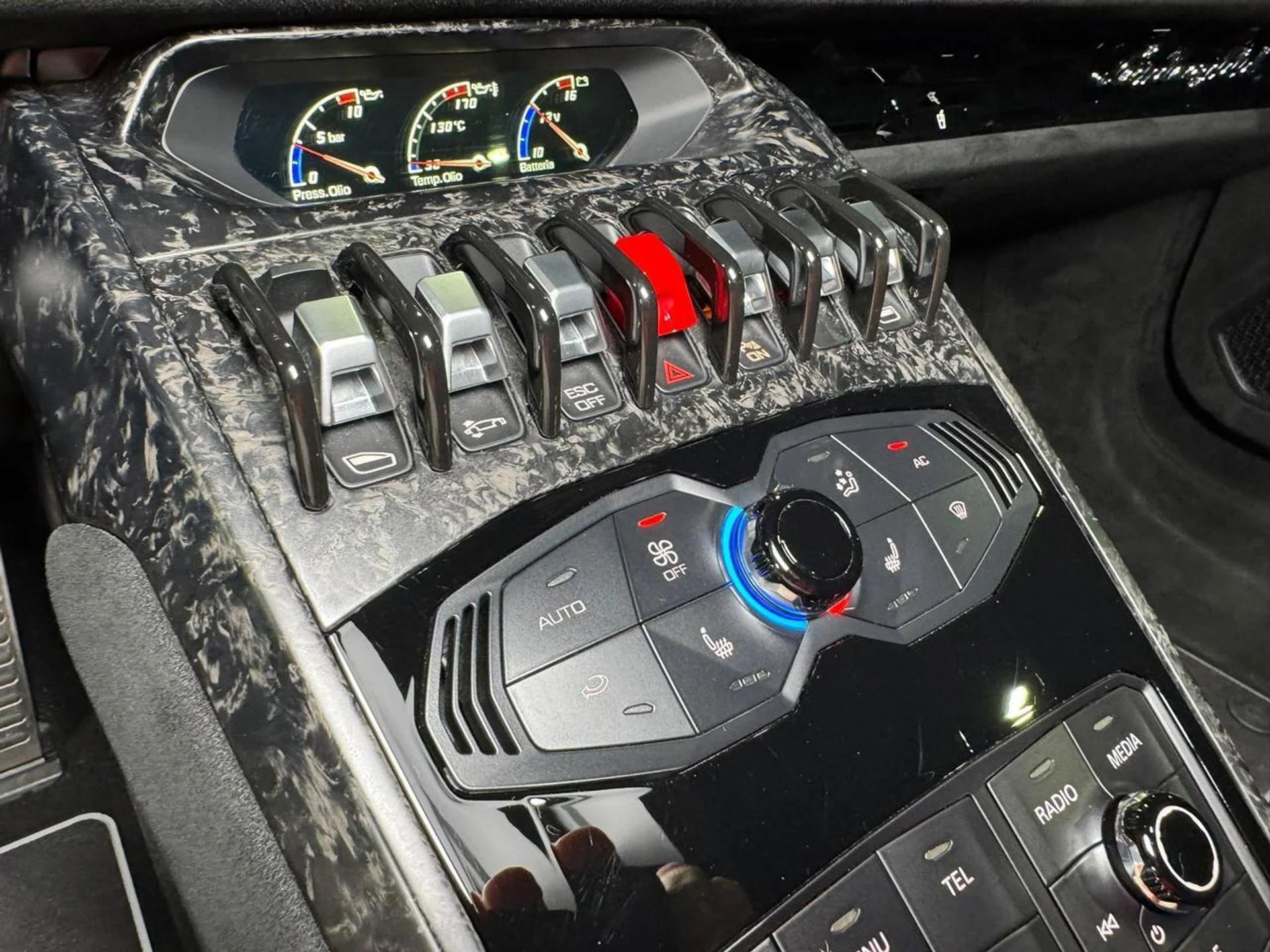 mph020_695008372_1c78468c3b03db9e37ce33edab6d846f_e008daab69