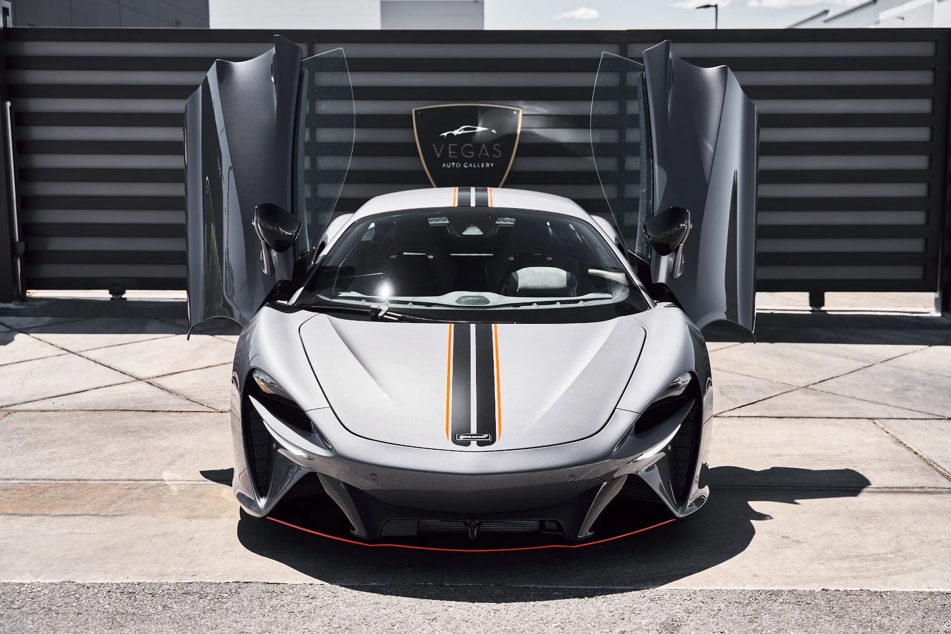 mph020_695544200_Used_2024_Mc_Laren_Artura_Performance_1780188965_98c3f2c345