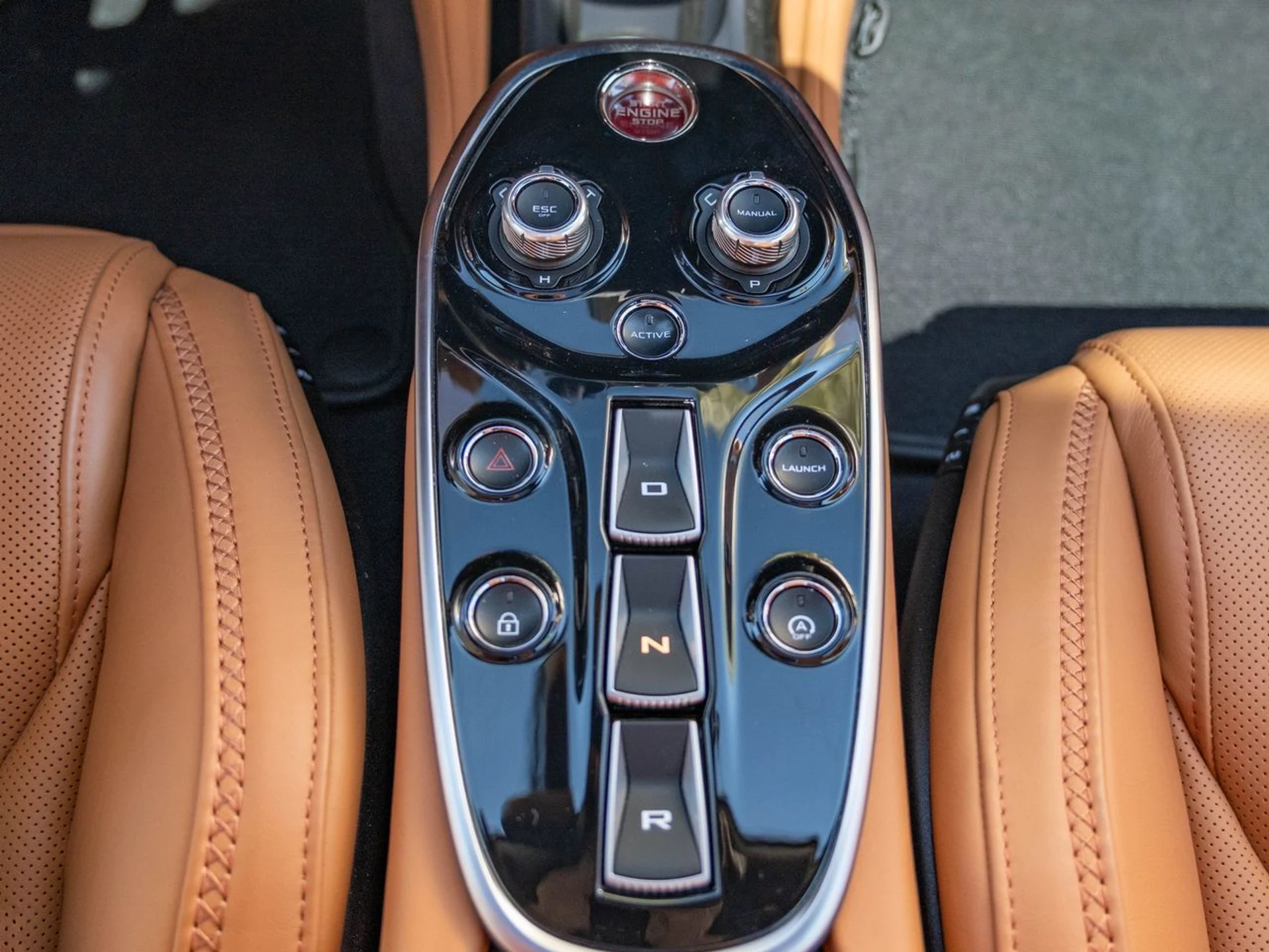 mph020_696533967_61eeb16f3d644f47574544f655219598x_7d790ee5f7