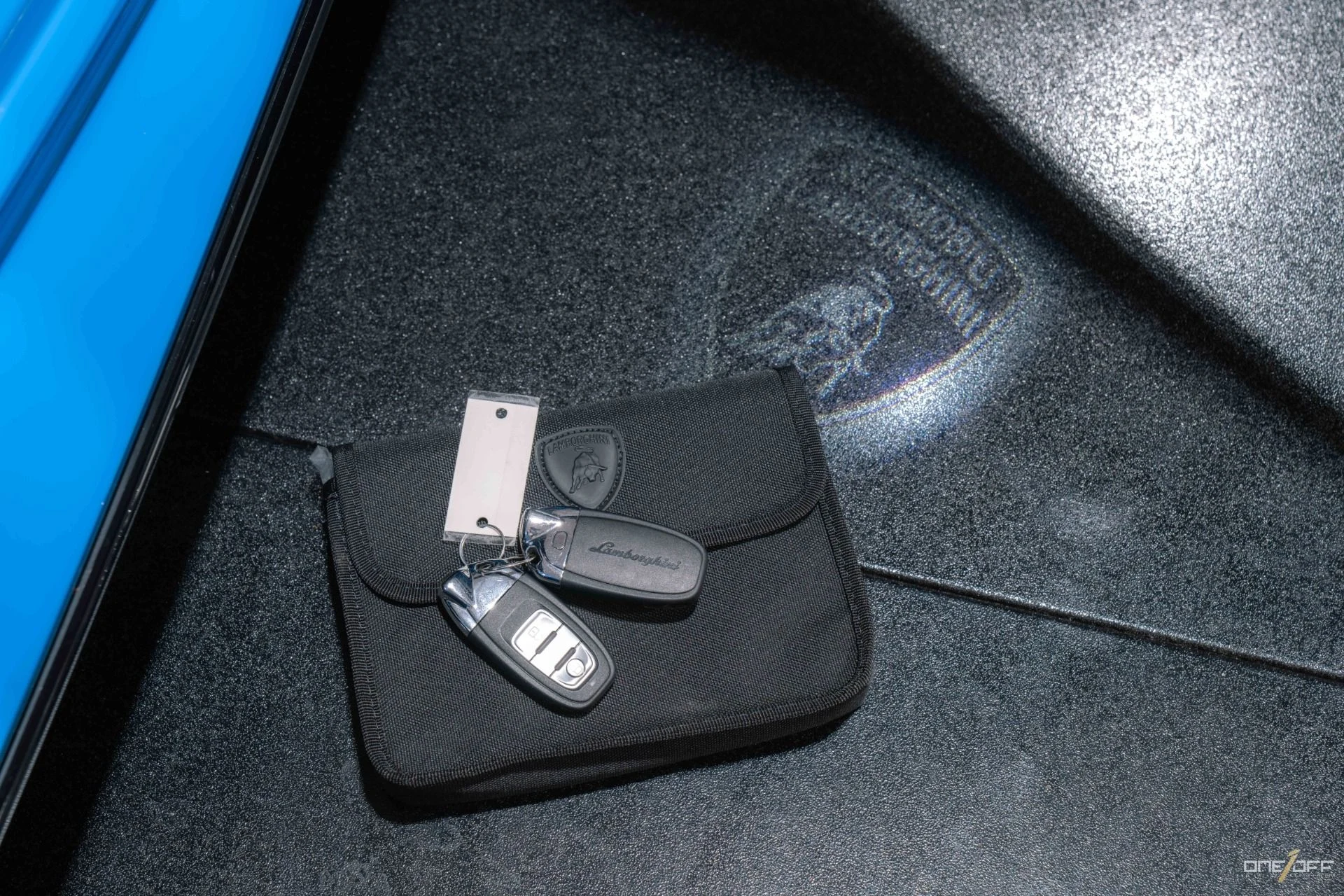 mph020_697766538_Used_2021_Lamborghini_Huracan_EVO_Ad_Personam_Blu_Le_Mans_1741389537_cfc93512a6