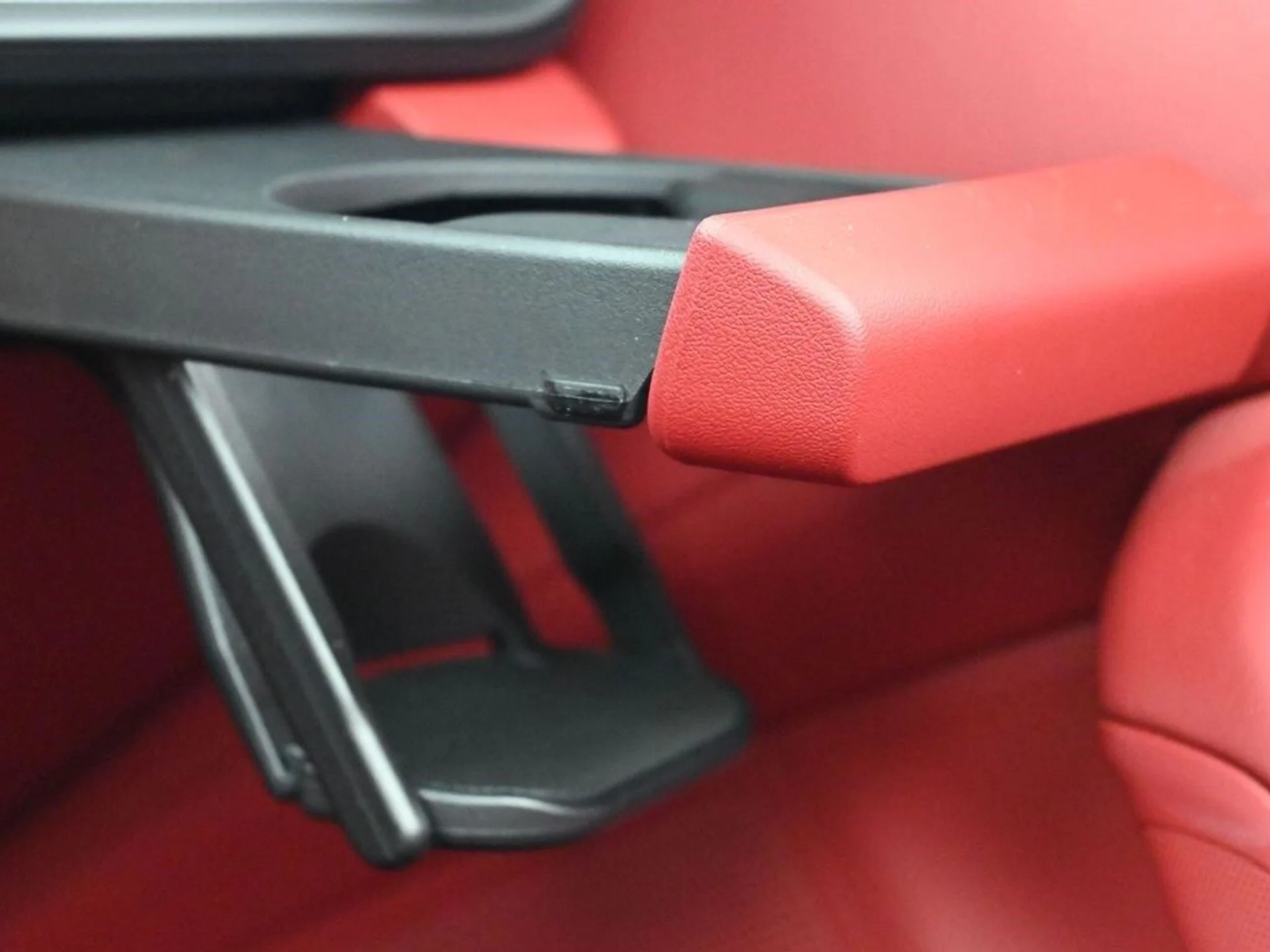 mph020_69801880_6d48da41ea92eaaa92d96bc70d2a84bax_e4fcc6cf2f