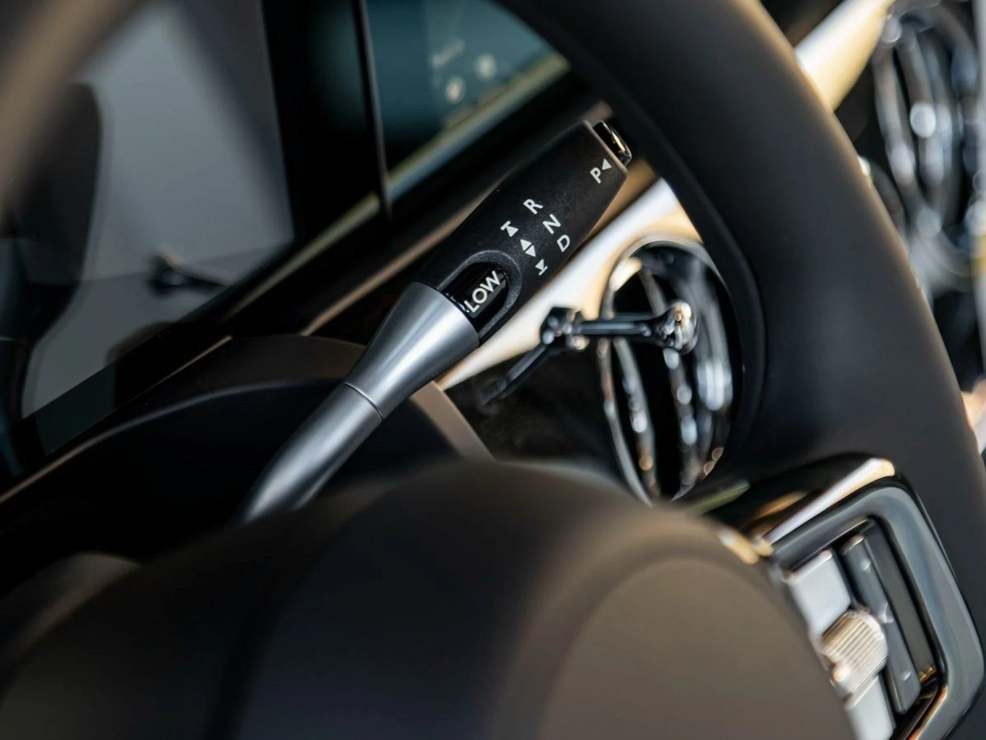 mph020_698664410_21_cf7a2e00e5