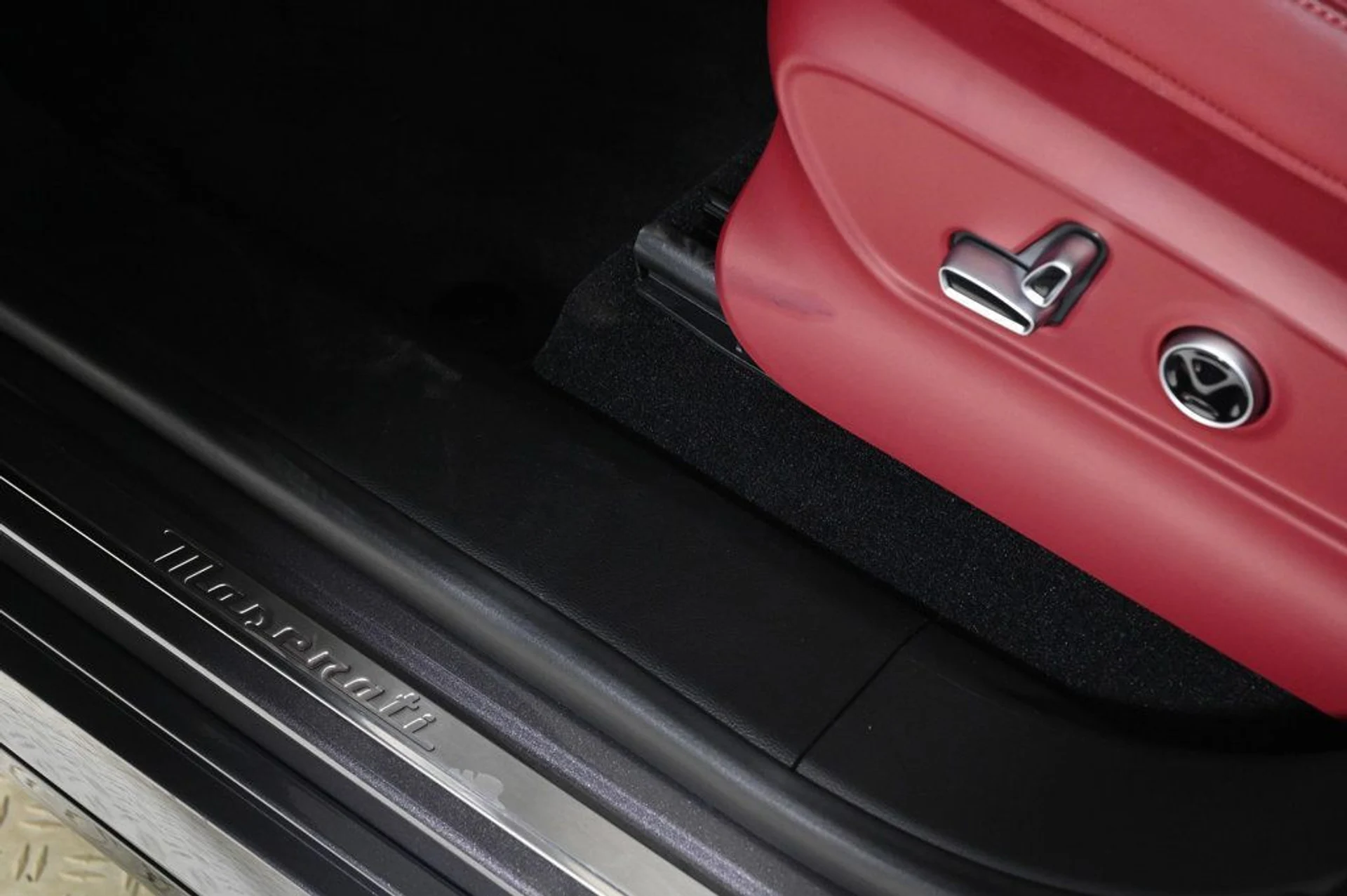 mph020_699201198_new_2026_maserati_grecale_modena_11350_22970929_20_1024_29f6948468