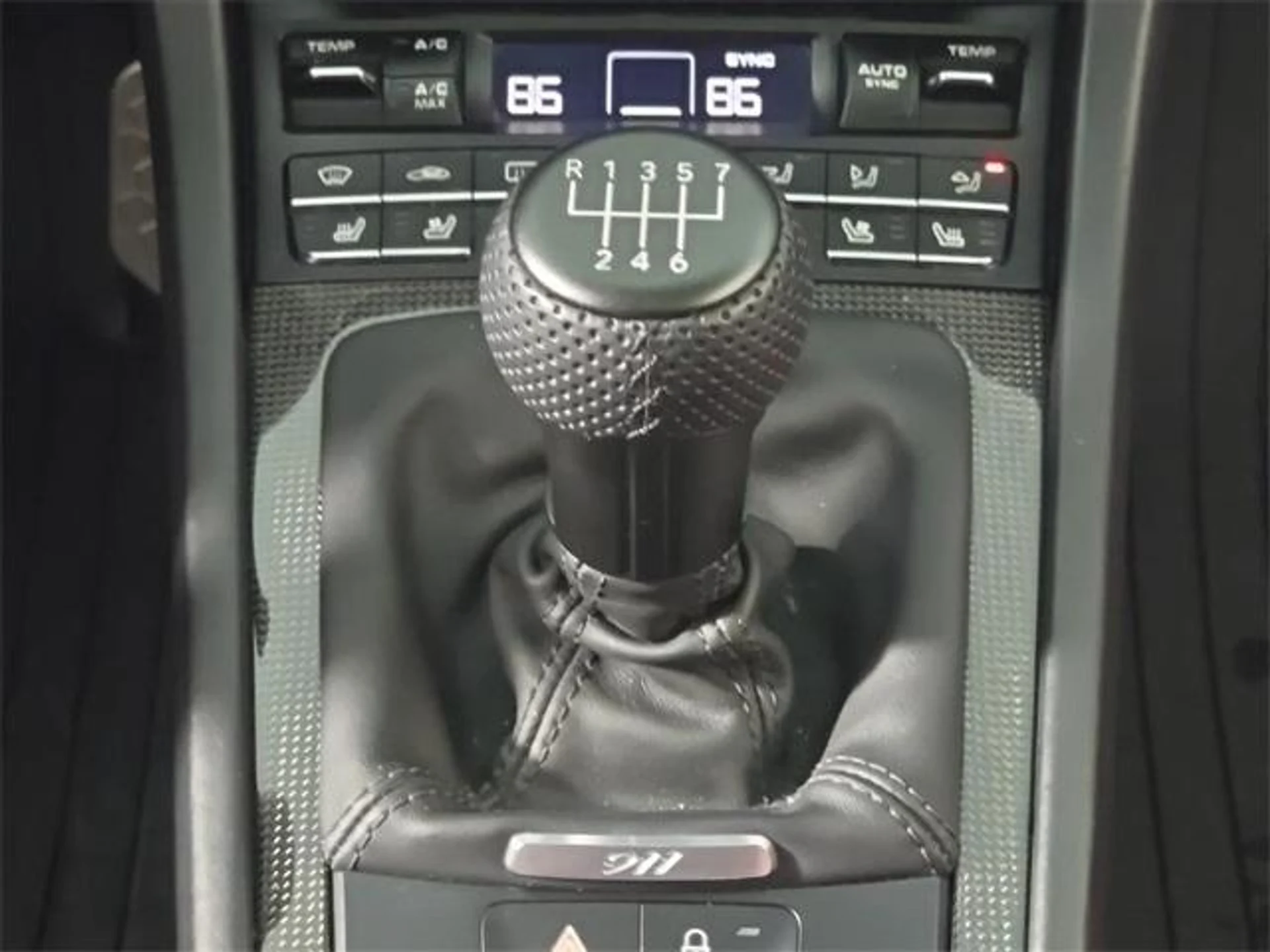 mph020_708538445_in6_He231_OVQ_68v_ZK_0_Qrve_Ka_O_Zk0_6c3d9e0281