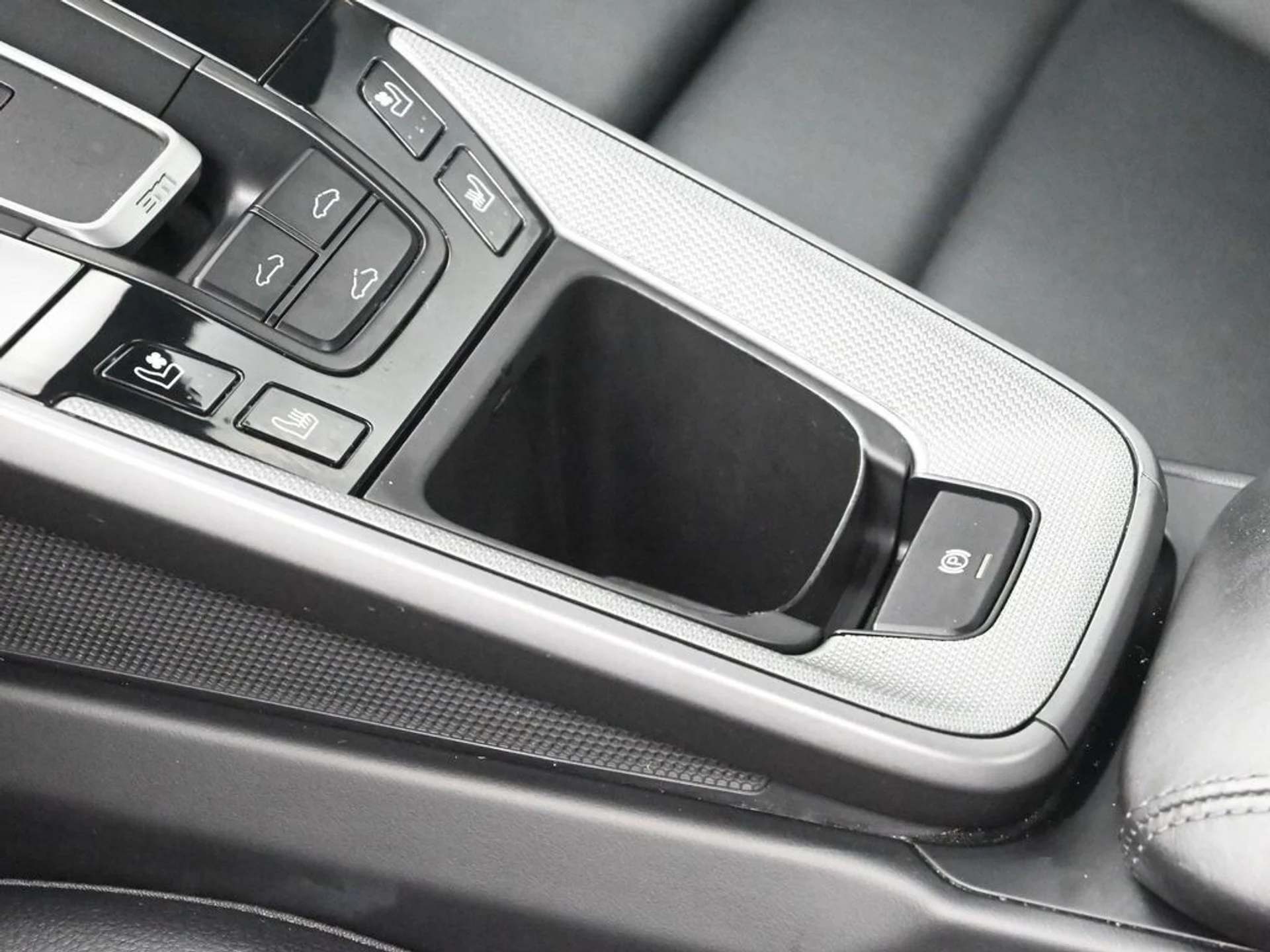 mph020_710382052_a1dd563b7dc65aaa63e30bd232c2cda4x_abdaab6241