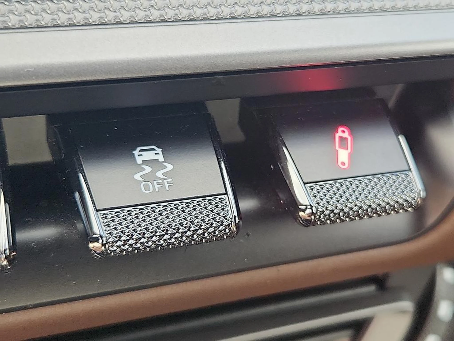 mph020_712342819_9_J_Lt_Xd_L_Vgwj_Cf_iso4_NK_Di_N_Rs4_1c85e80bc9