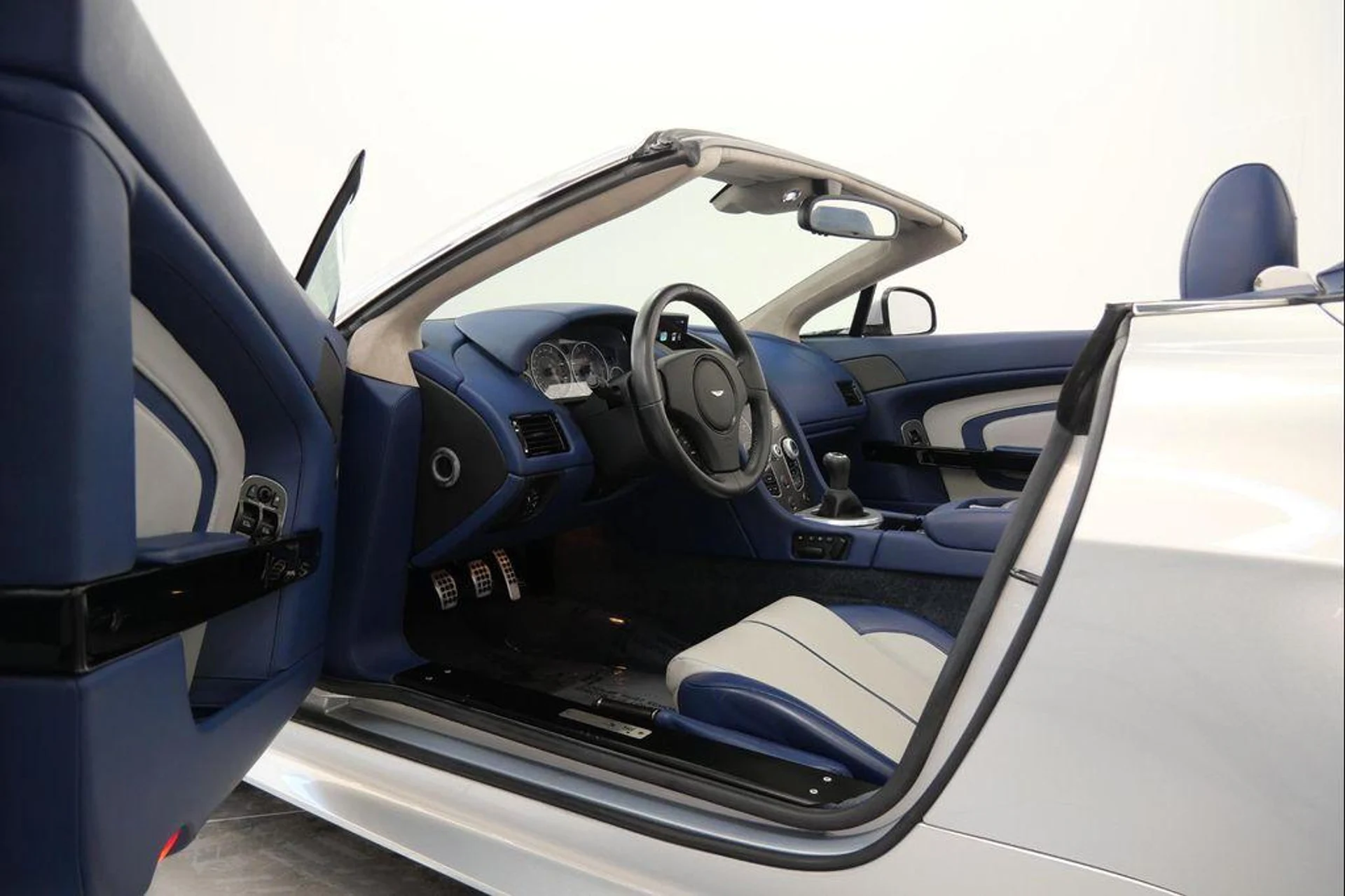 mph020_715630862_a6_T_p_NN_Muy8j_P0_W2k_Pi_J_PG_4_MU_fb25ba1752