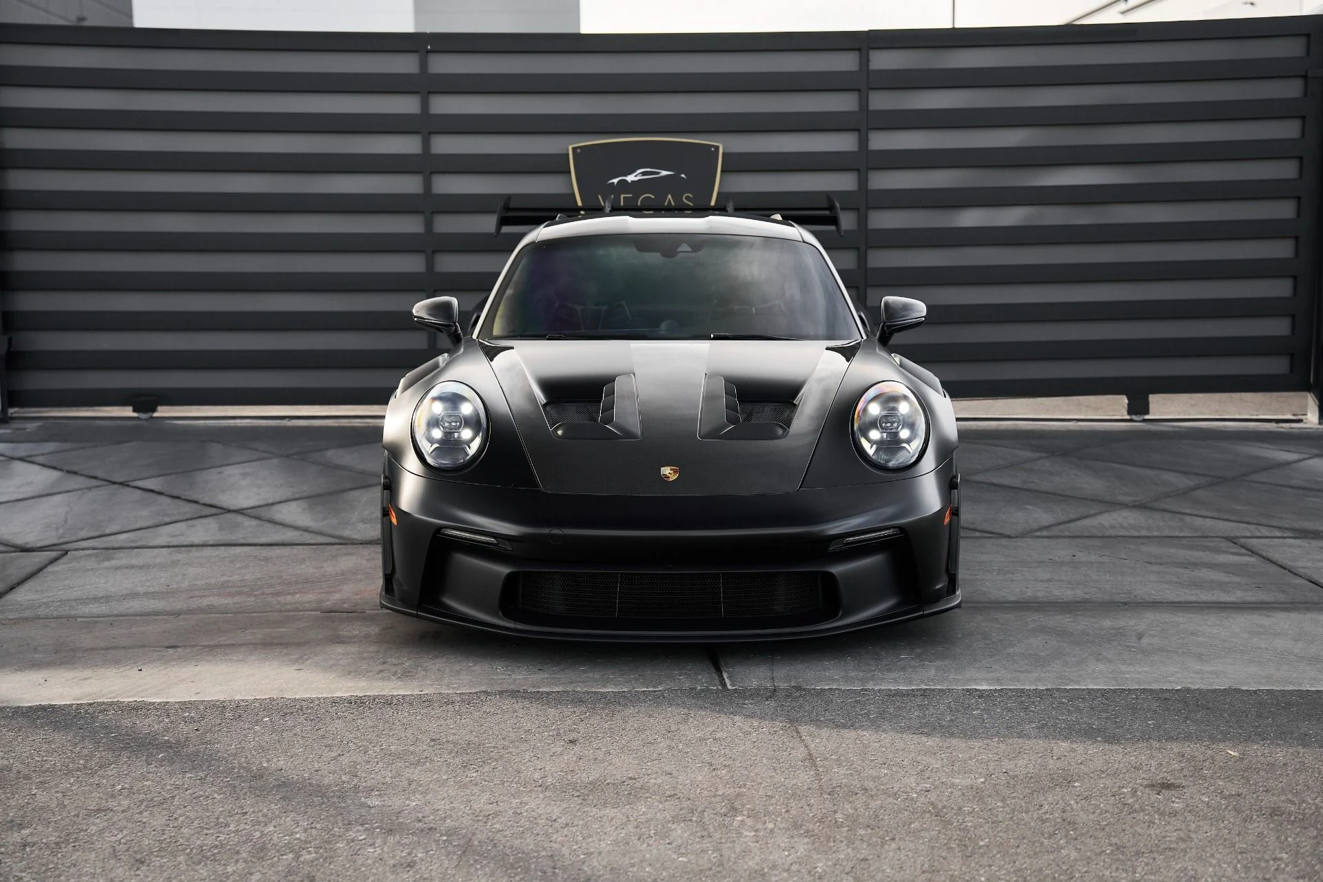 mph020_720542110_Used_2025_Porsche_911_GT_3_RS_1762914447_0d496bc8f6