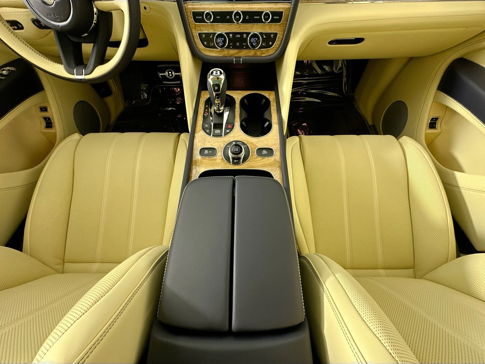 mph020_730853102_21_cb6fb01d19