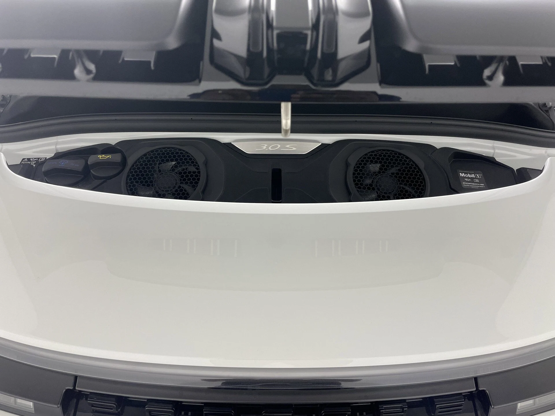 mph020_73213678_d22ca21fa4277db6b23148349e15d597x_bfa56e8cf0