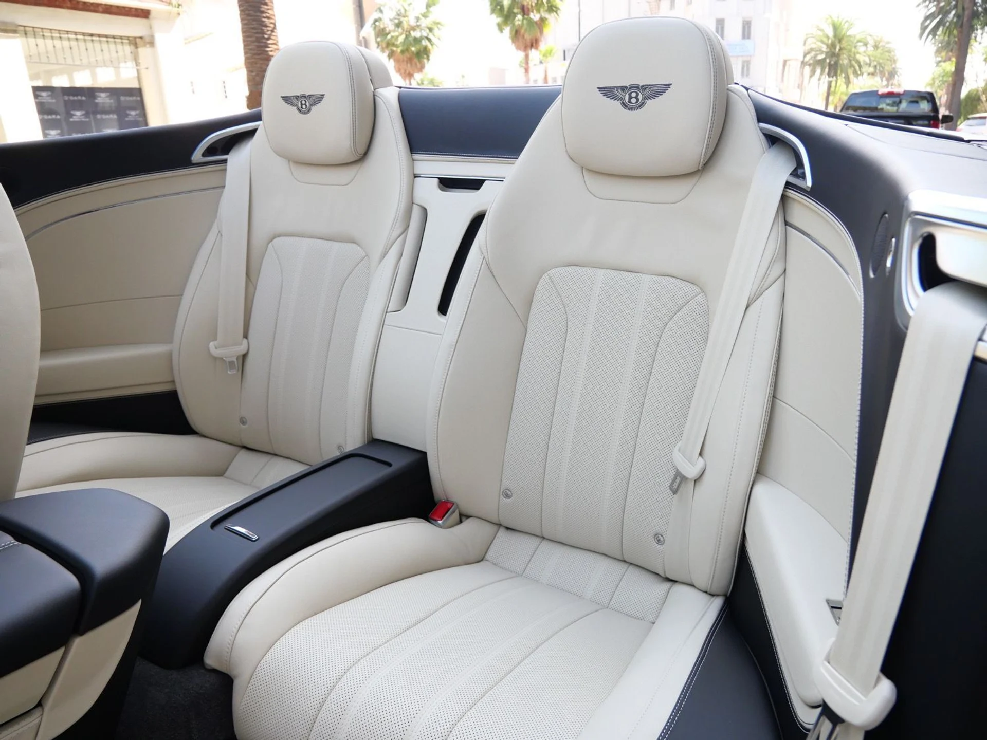 mph020_733952330_190ac5b3d1646d4e231c5907b4b0f765x_afdbe5935e