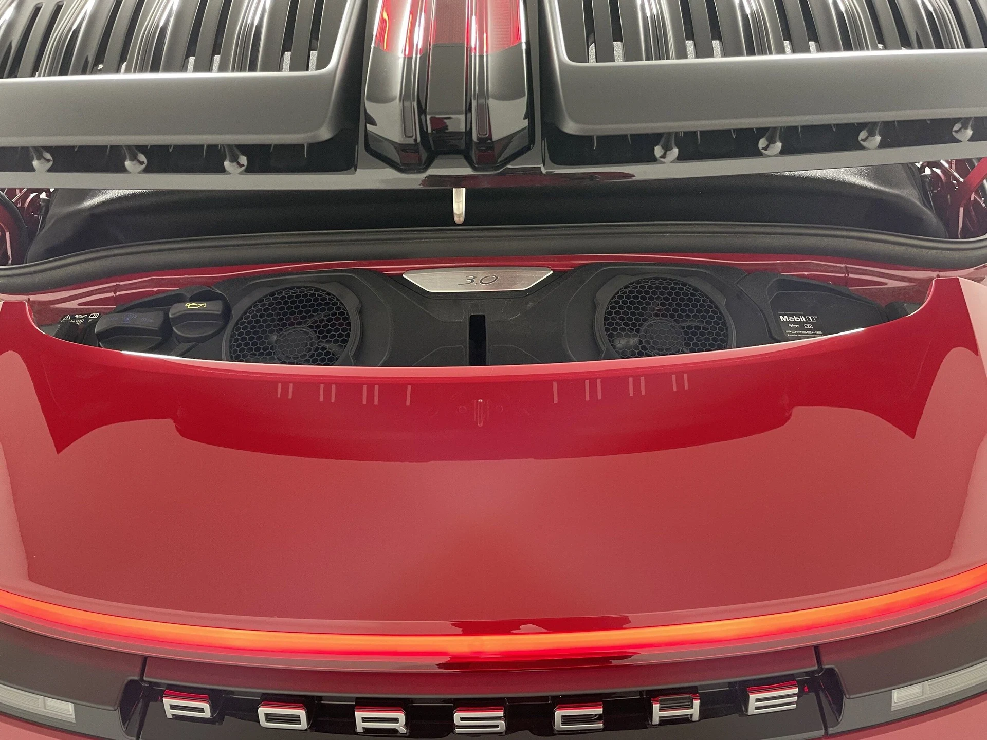 mph020_73511527_c04f3325003931f808bc27b1fd0abbc3x_e22ccc1a04