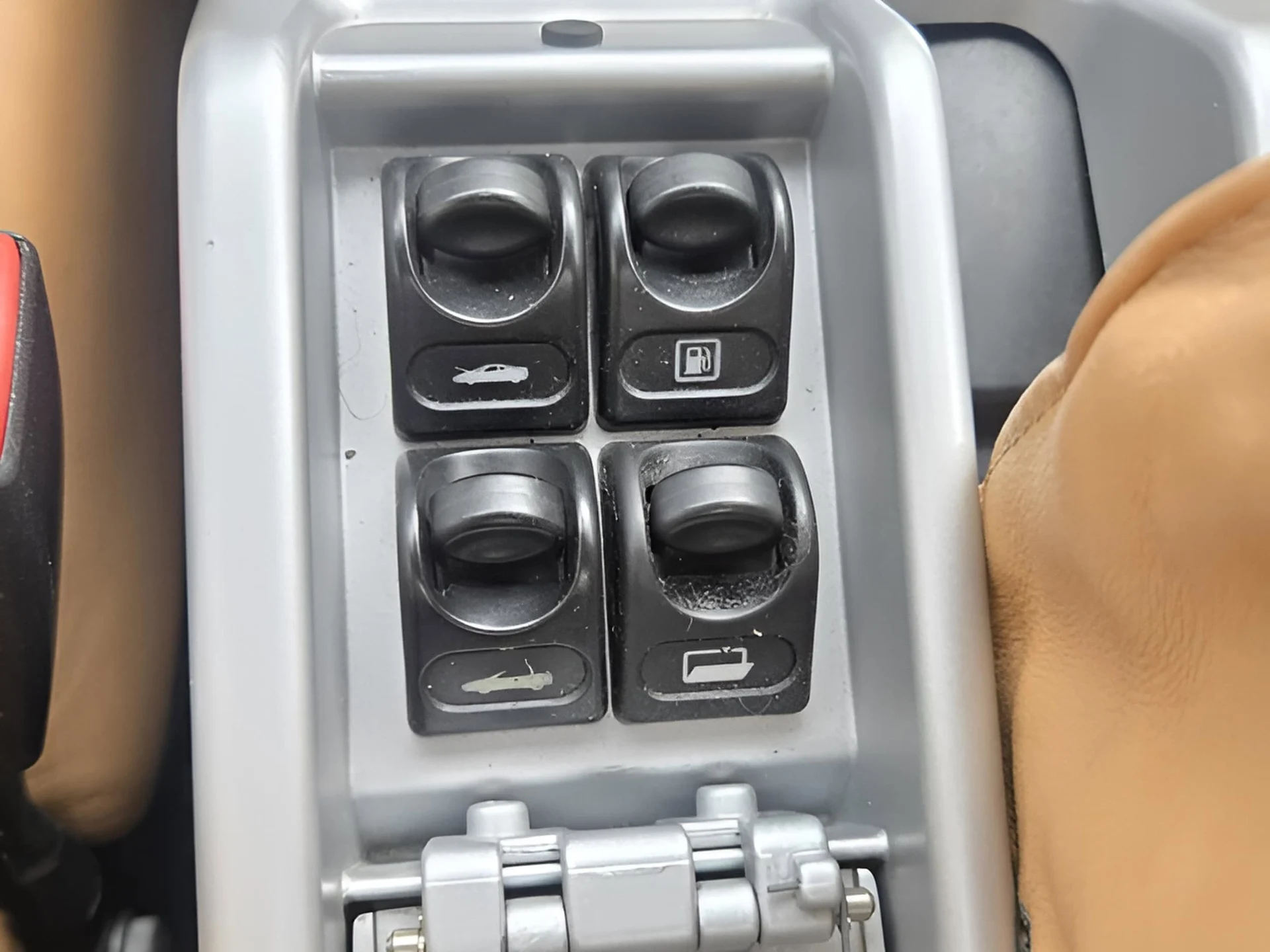 mph020_739158034_7d21a4c595c00f61335c1624dd17c616x_5499099c34