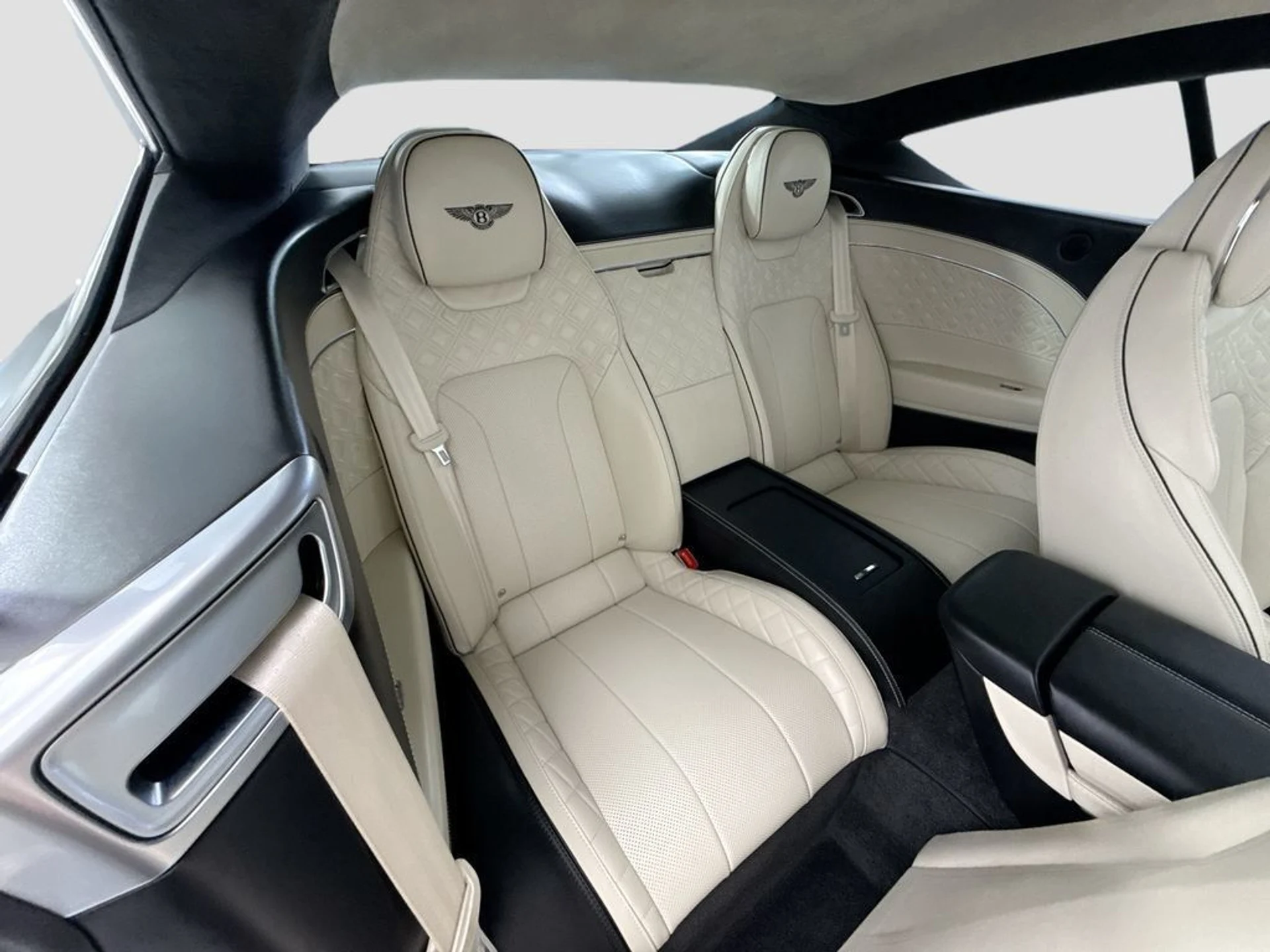 mph020_740607944_used_2022_bentley_continental_gtmullinercoupe_8119_23012580_21_1024_5926f62a91