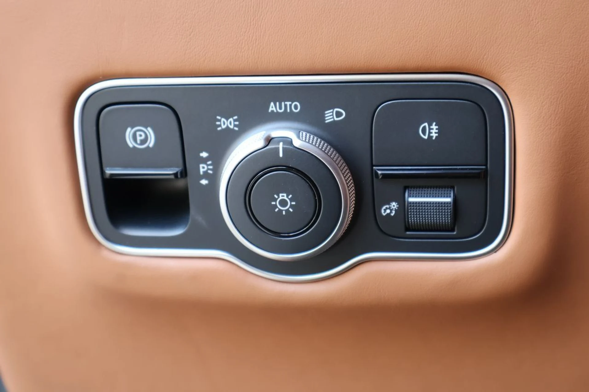 mph020_743754487_21_a899e83a0b