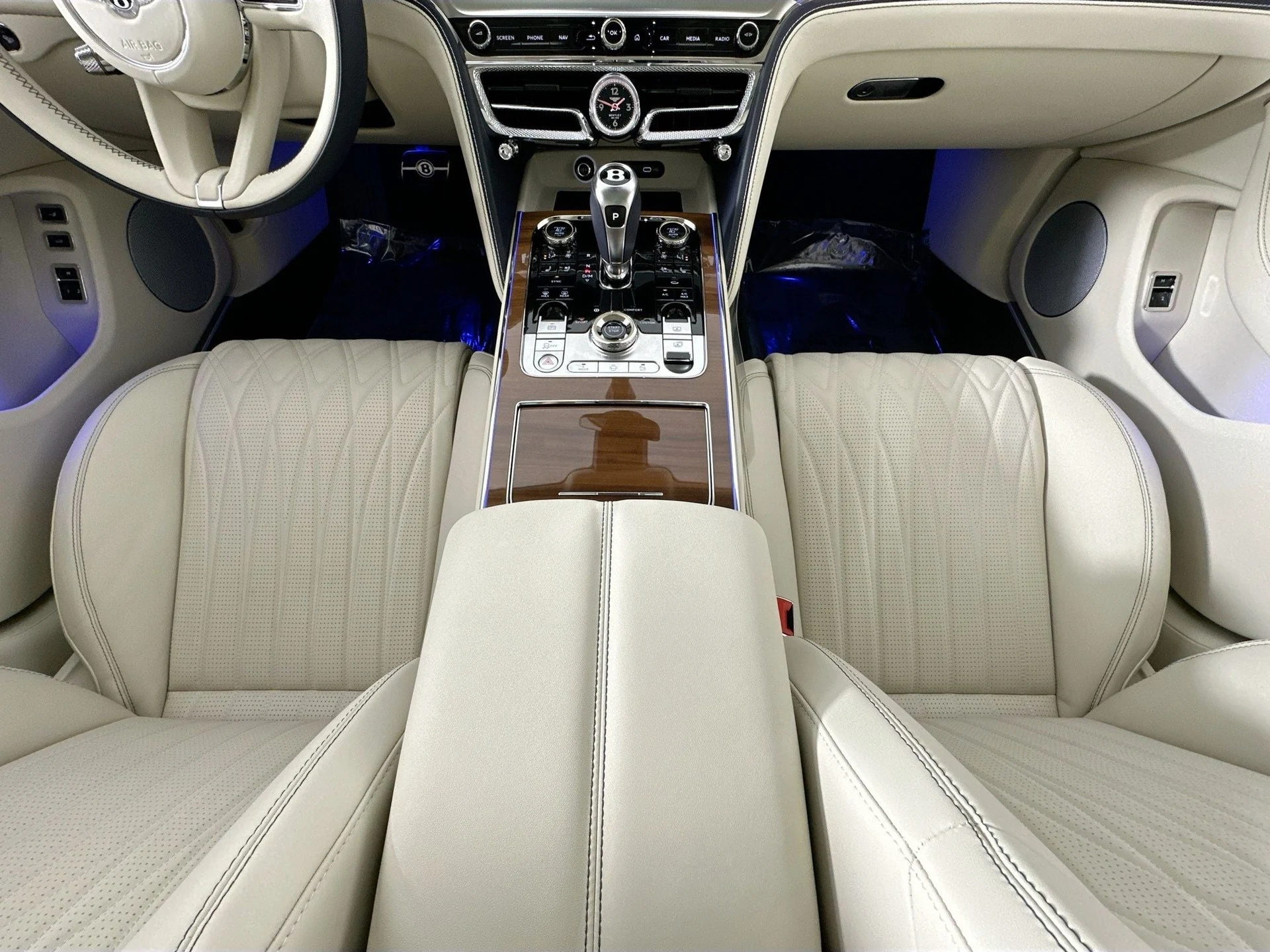 mph020_749197393_21_fac7e6efd9