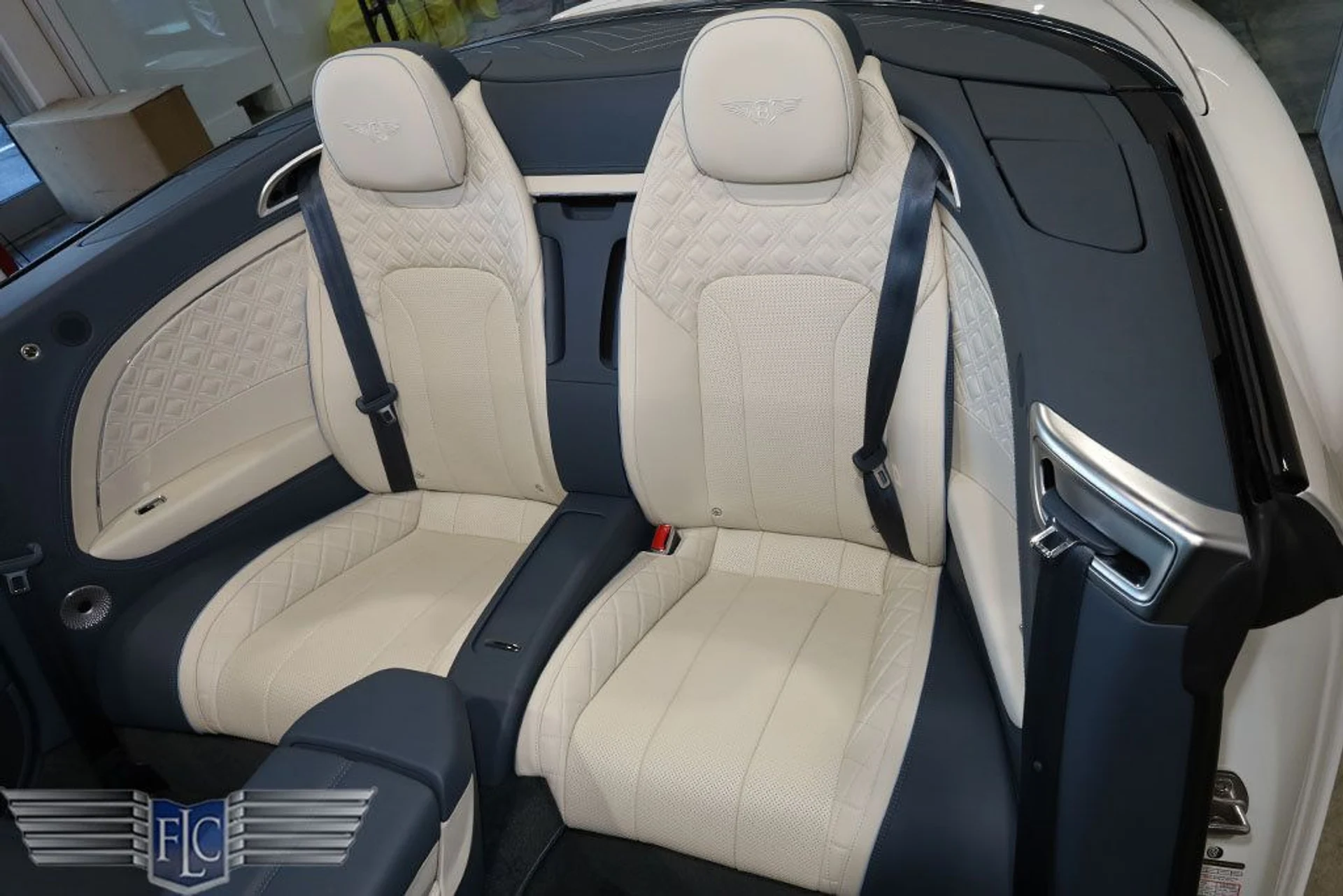 mph020_753653396_used_2023_bentley_continental_gtcspeedconvertible_9689_23028266_21_1024_9d271ddd77