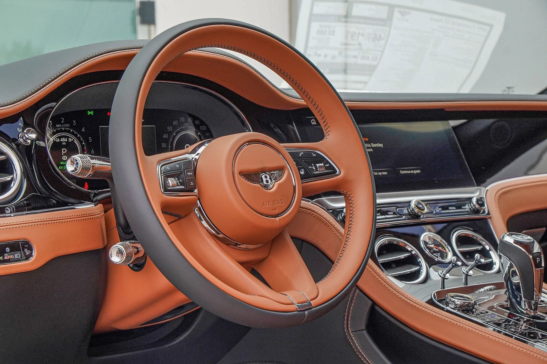 mph020_754018627_Hi_Tech_Luxury_Imports_LLC_SCBCP_2_ZG_7_TC_025858_image_20_1393c93465