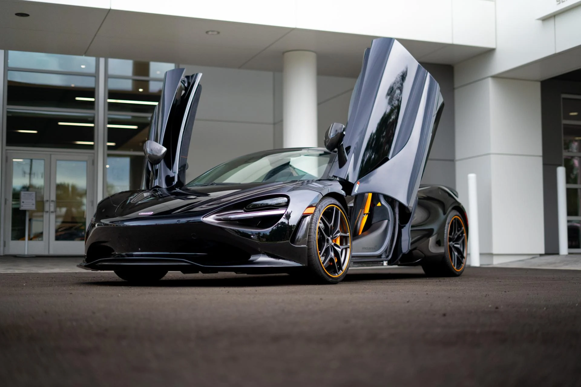 mph020_756555882_Used_2024_Mc_Laren_750_S_Spider_c231c5bf73