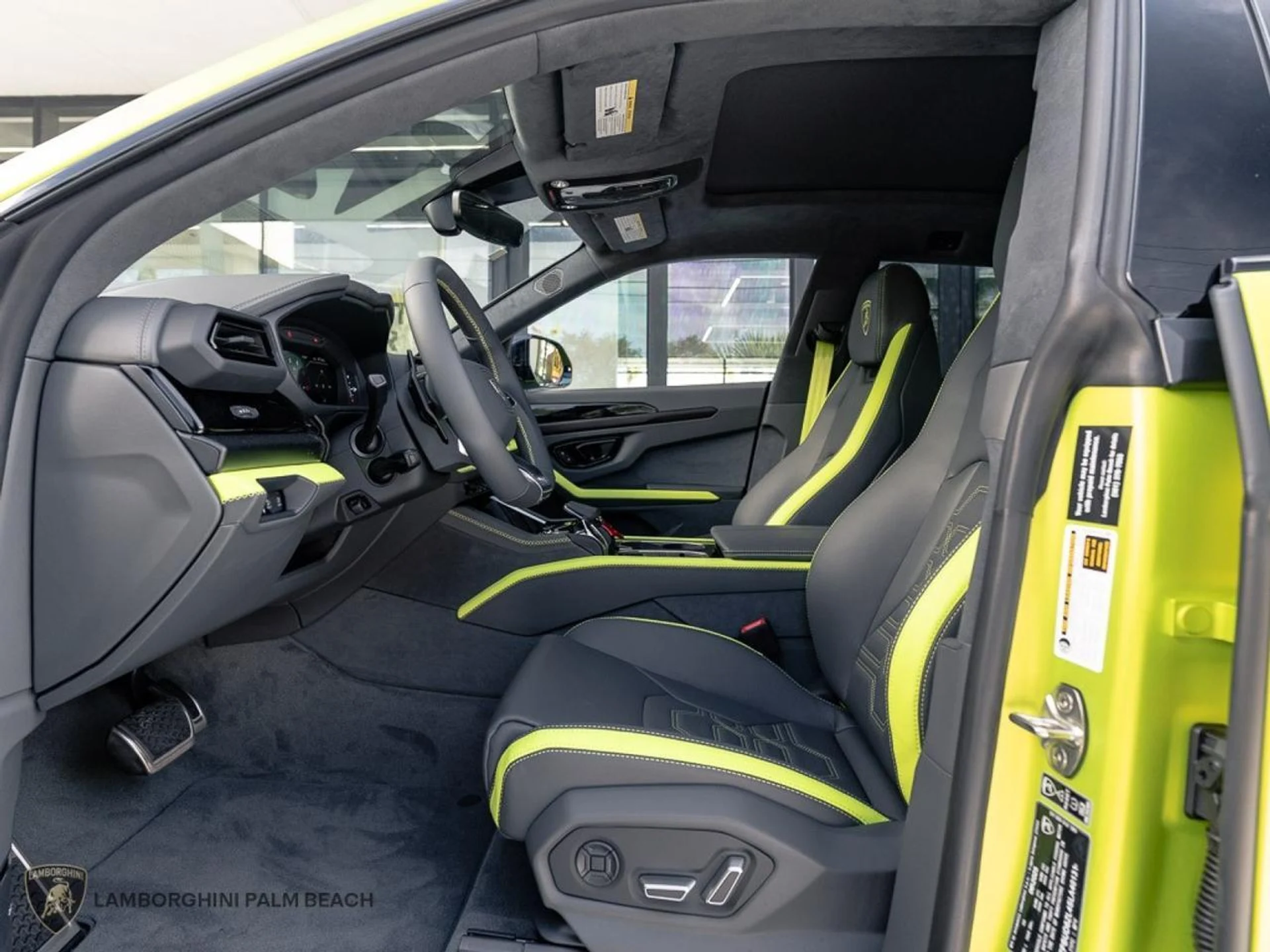 mph020_764041974_e1f98ef3652590159c4b0b35d946c653_08a8c7f667