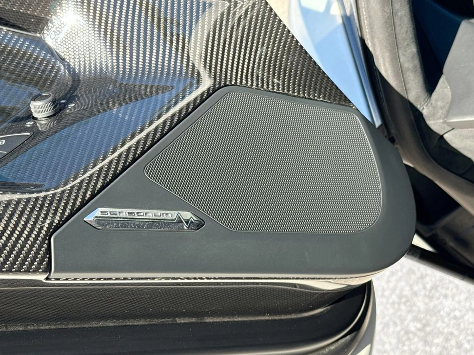 mph020_766320237_736c672f8ecfdbd556d13371397221e3x_e09cb94707