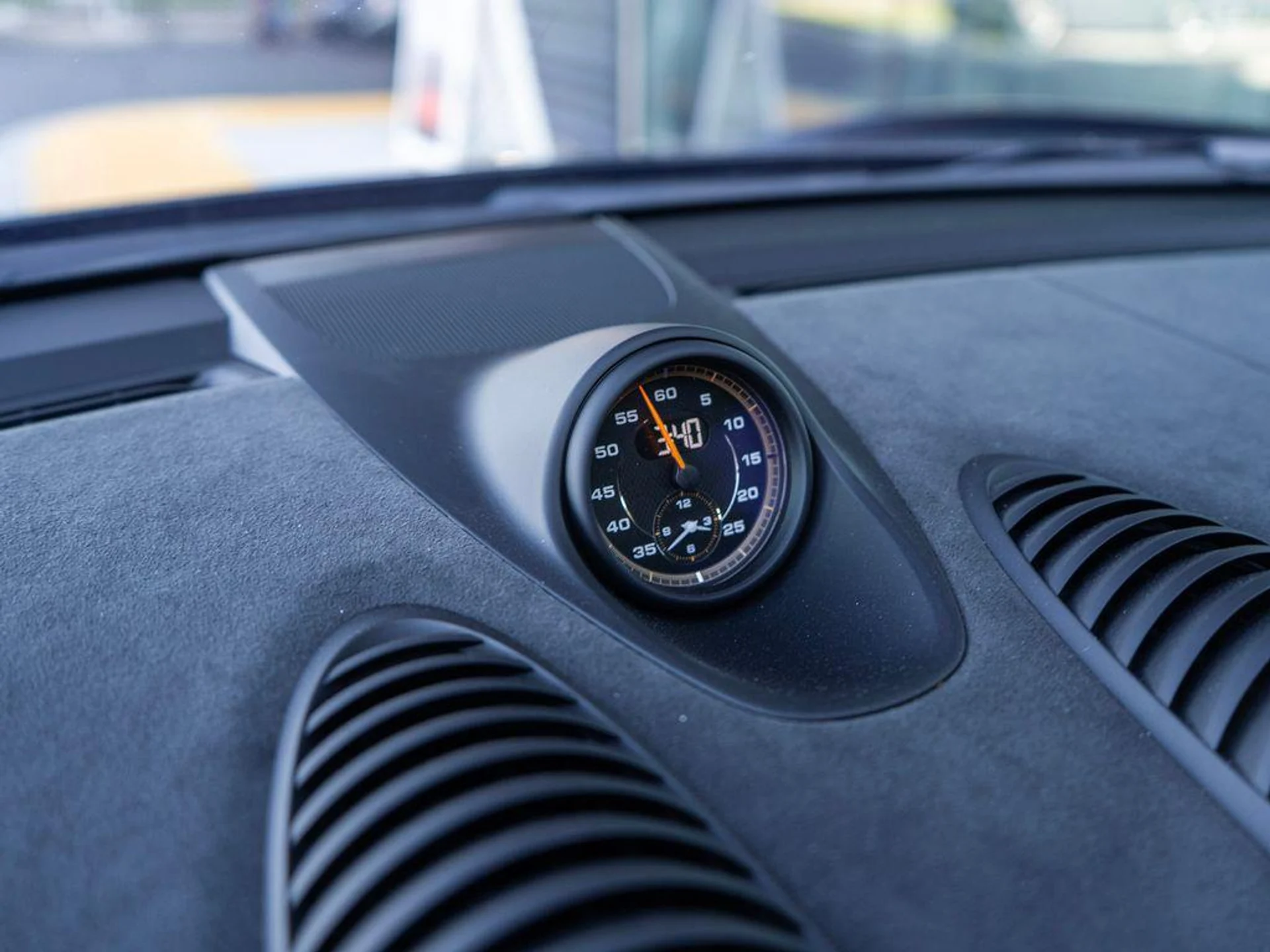 mph020_76818060_qte2_Noh0_Ou5_HUV_W5d_E6ei5_Cx_D0_9ac533fb02