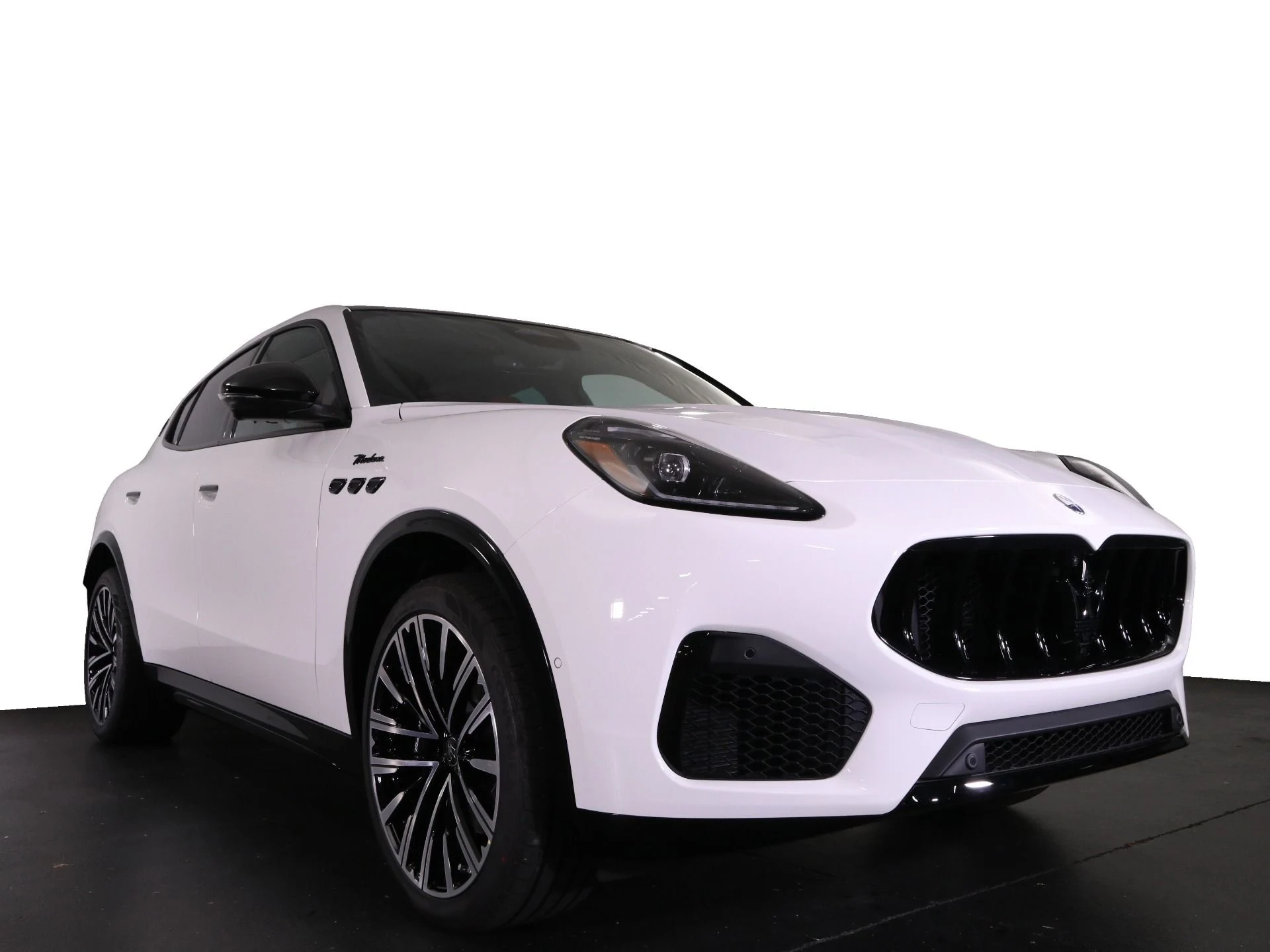 mph020_771855339_New_2025_Maserati_Grecale_Modena_1750292098_1b9bc20343