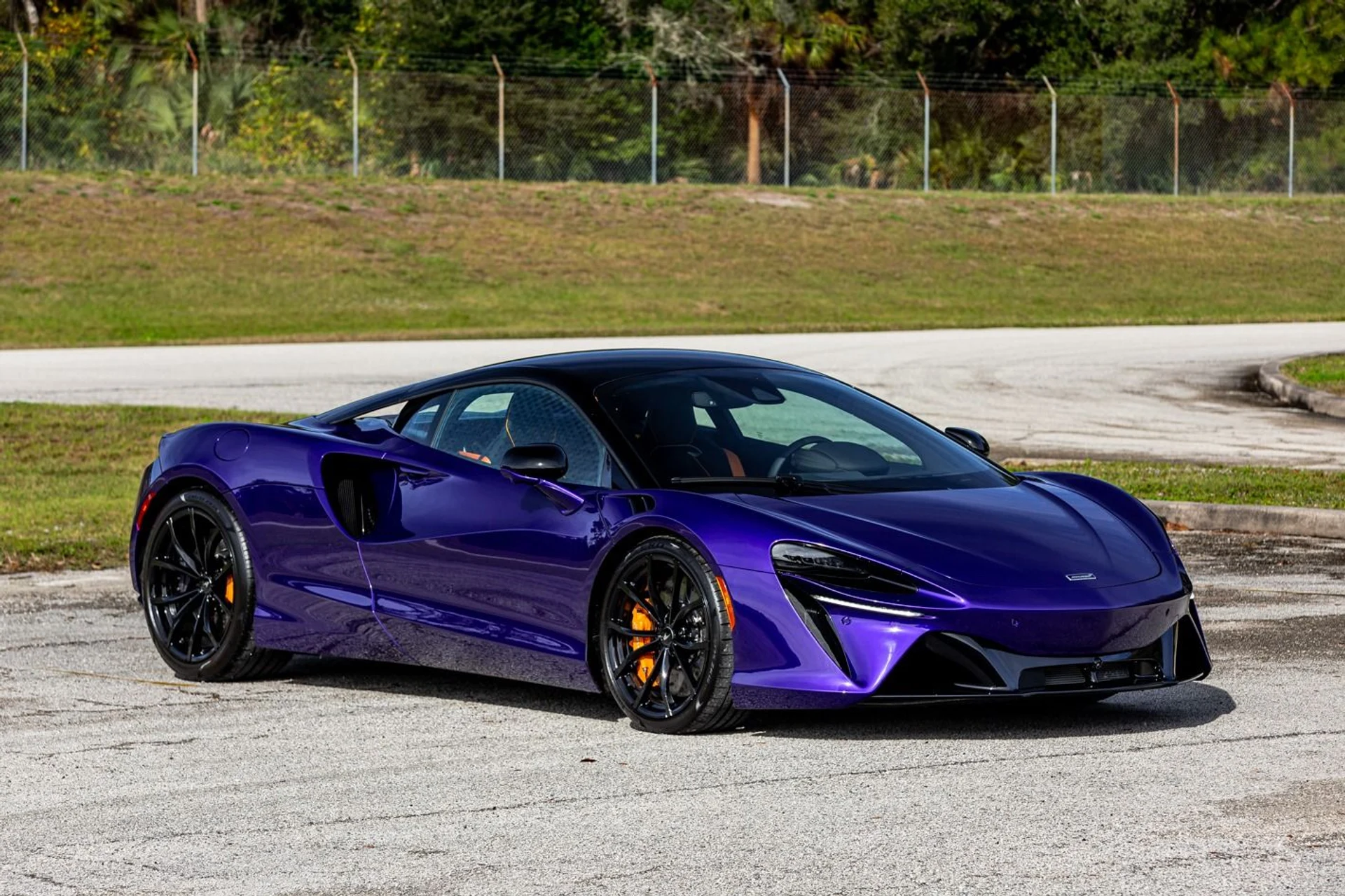 mph020_774950734_362_p21_l_14895b7728