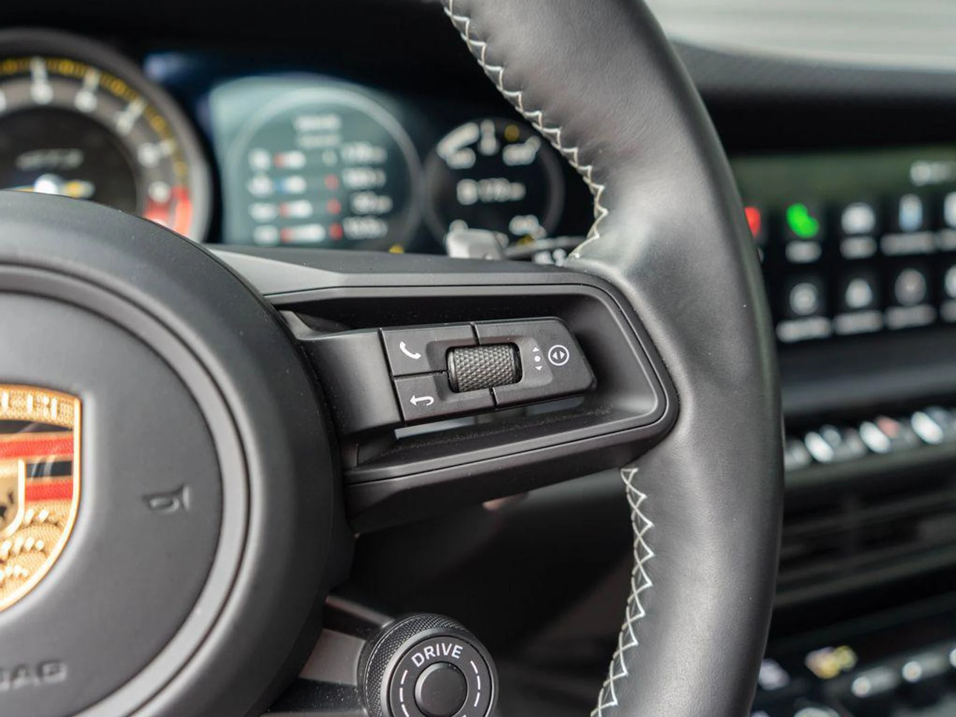 mph020_776691986_j_D_Eb3y_AFC_Asf1_Eh_Kc9_Oc_AN_Dfg_XM_c36b3cb2d7