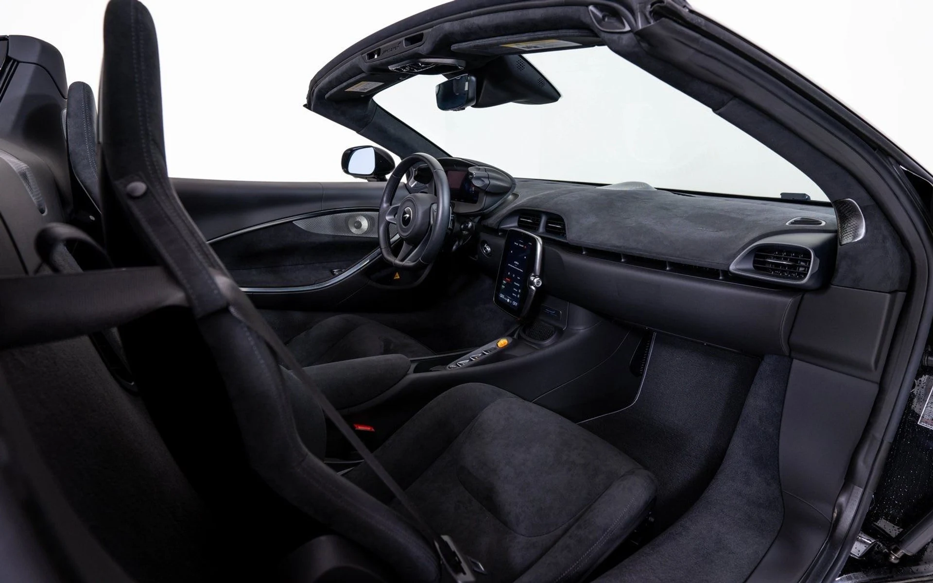 mph020_776869883_3b26339245e225c95eb47bac61b4e124x_c2a34cf664