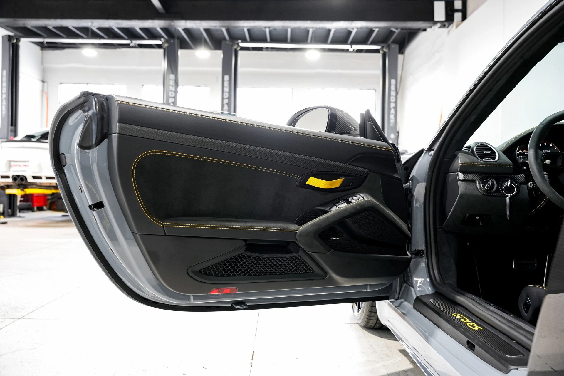 mph020_778691279_f54d1e78a0fd74a3a2dc7b0790acd8dax_df70c95530