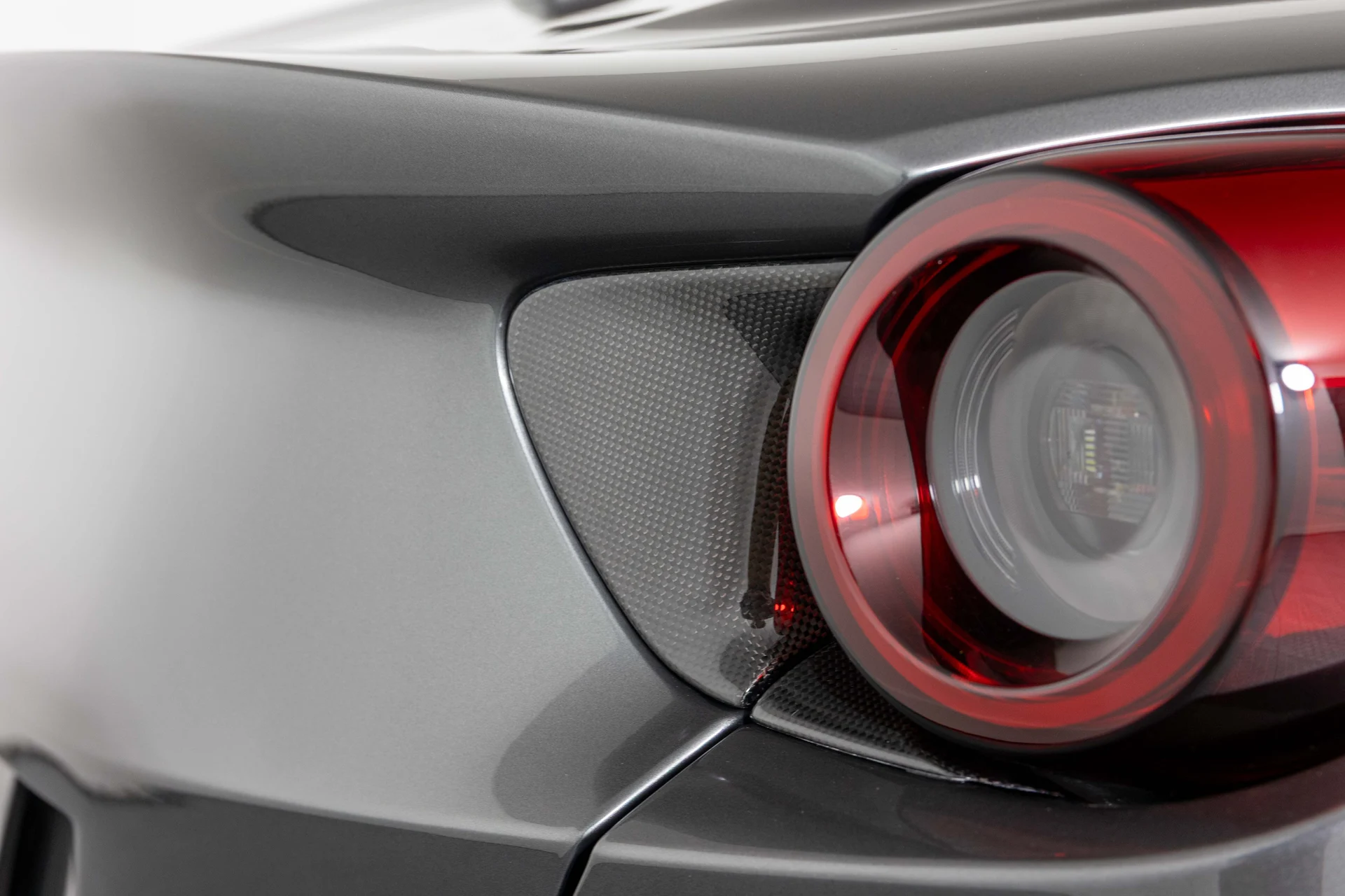 mph020_779296373_d18ae7cdd7e9d26160fd0156bc553f7a_a5e515bd73