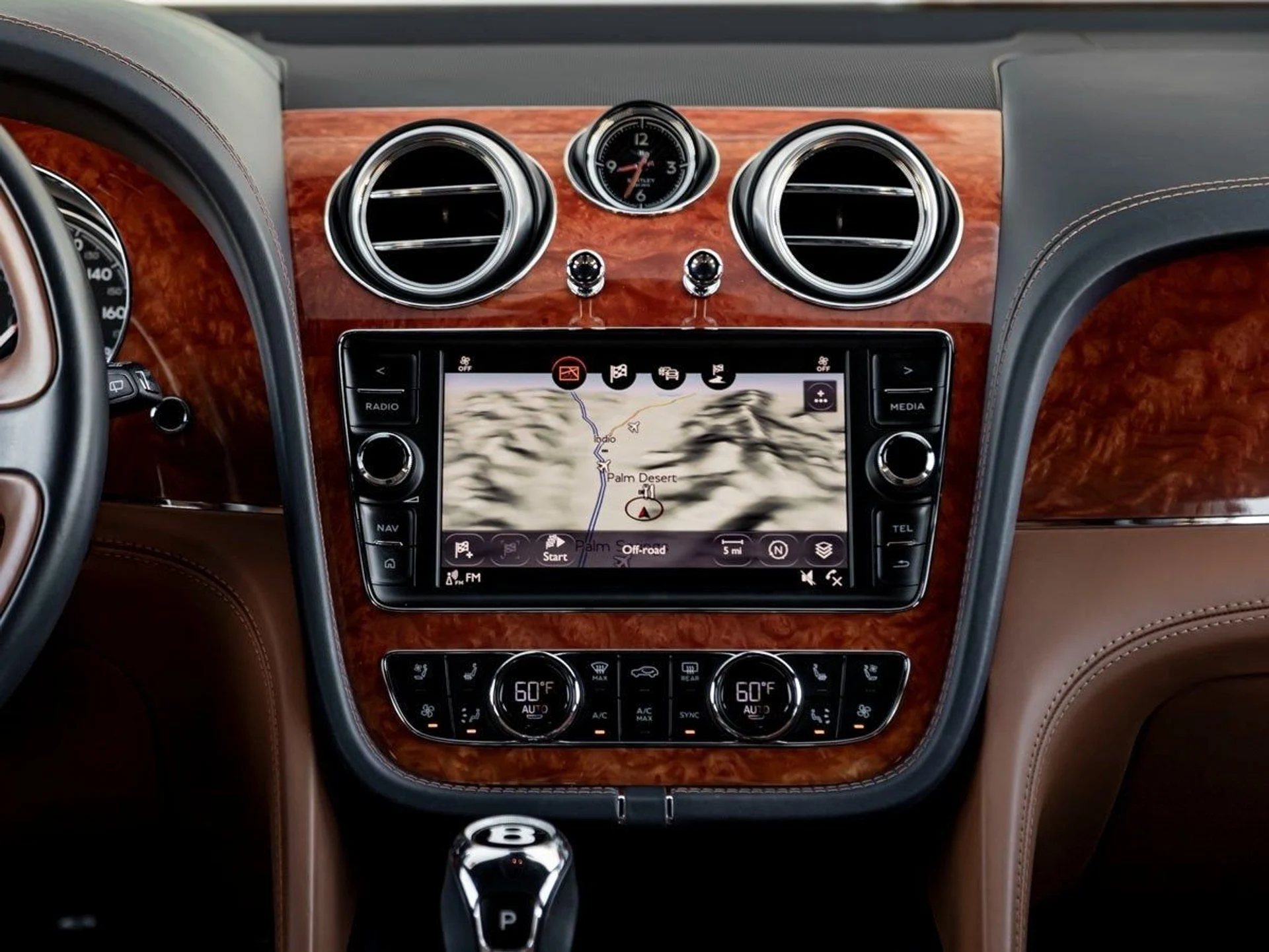 mph020_808558597_21_ee70e19695