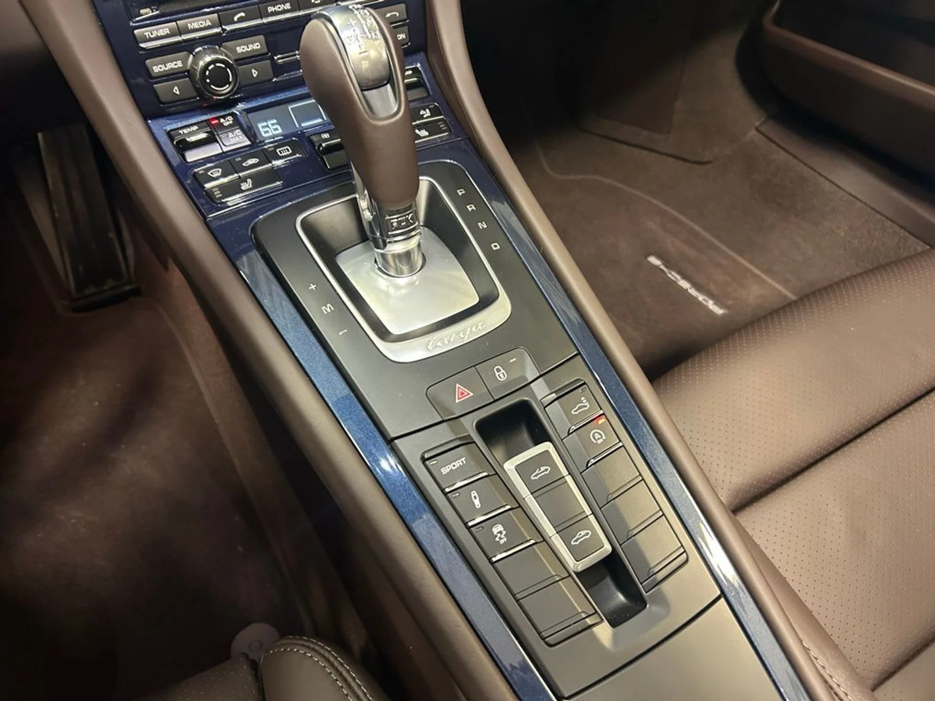 mph020_818777266_b304d5411ed6d0894ca49689888e4966x_44eefd9564