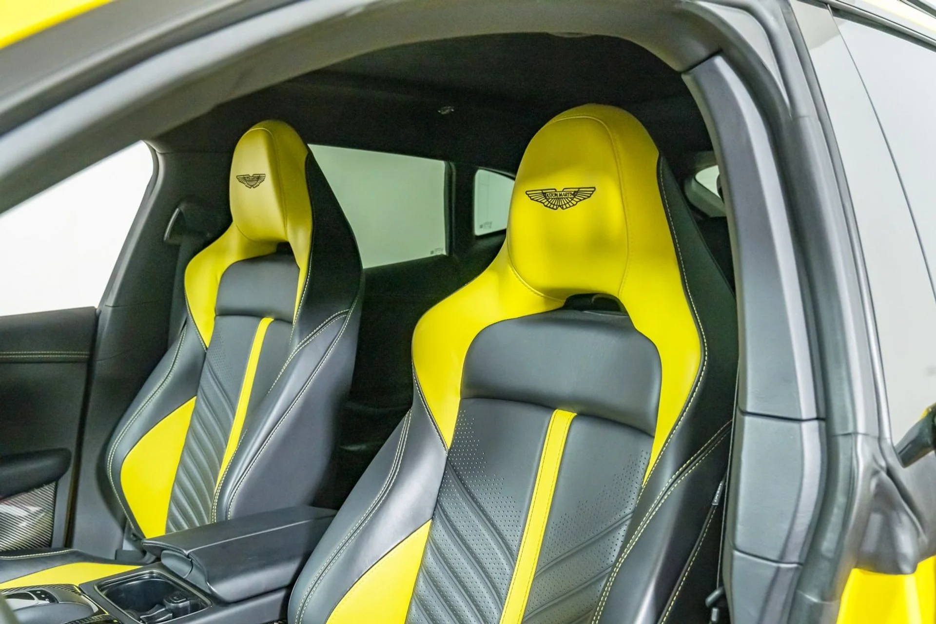 mph020_820511716_c65ce9999eb4469aac5582ed28fa8521_1a676e430d