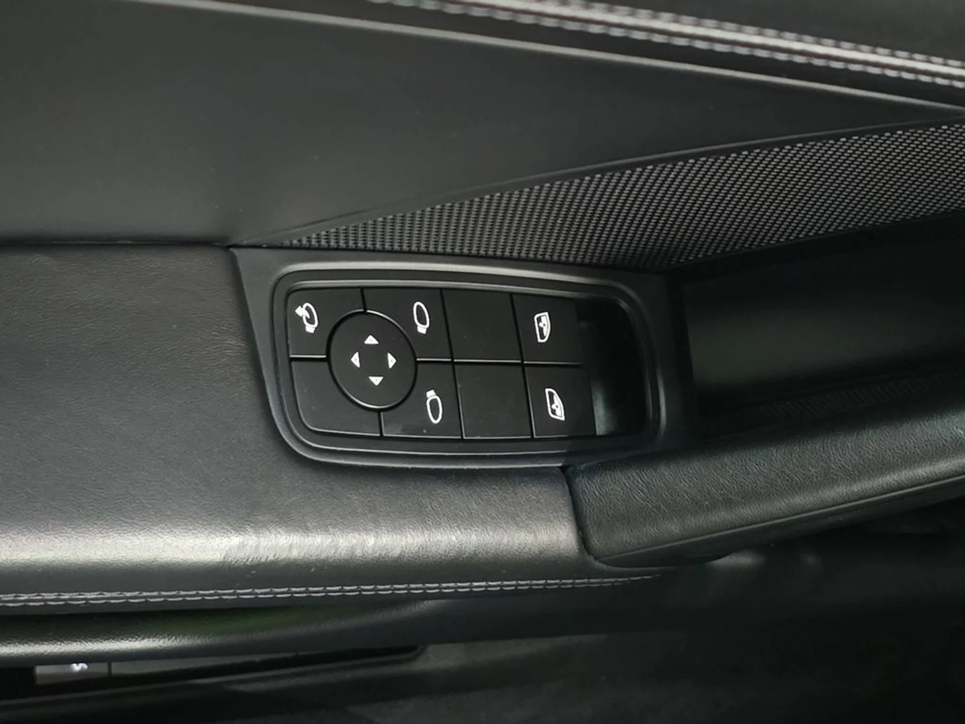 mph020_820542708_b4451c660d4d210df7085267bcf5643f_50656c2021