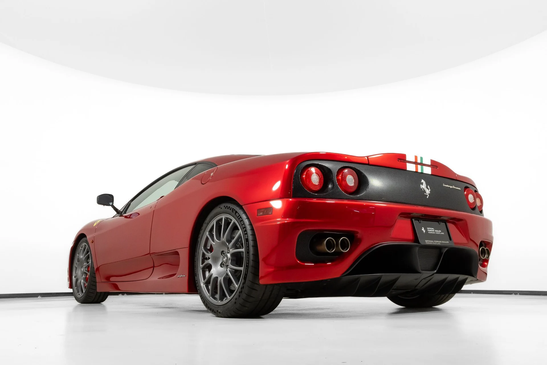 mph020_824666520_ec687c3bd7bea2ca38373808646de1cd_736bde7cb3