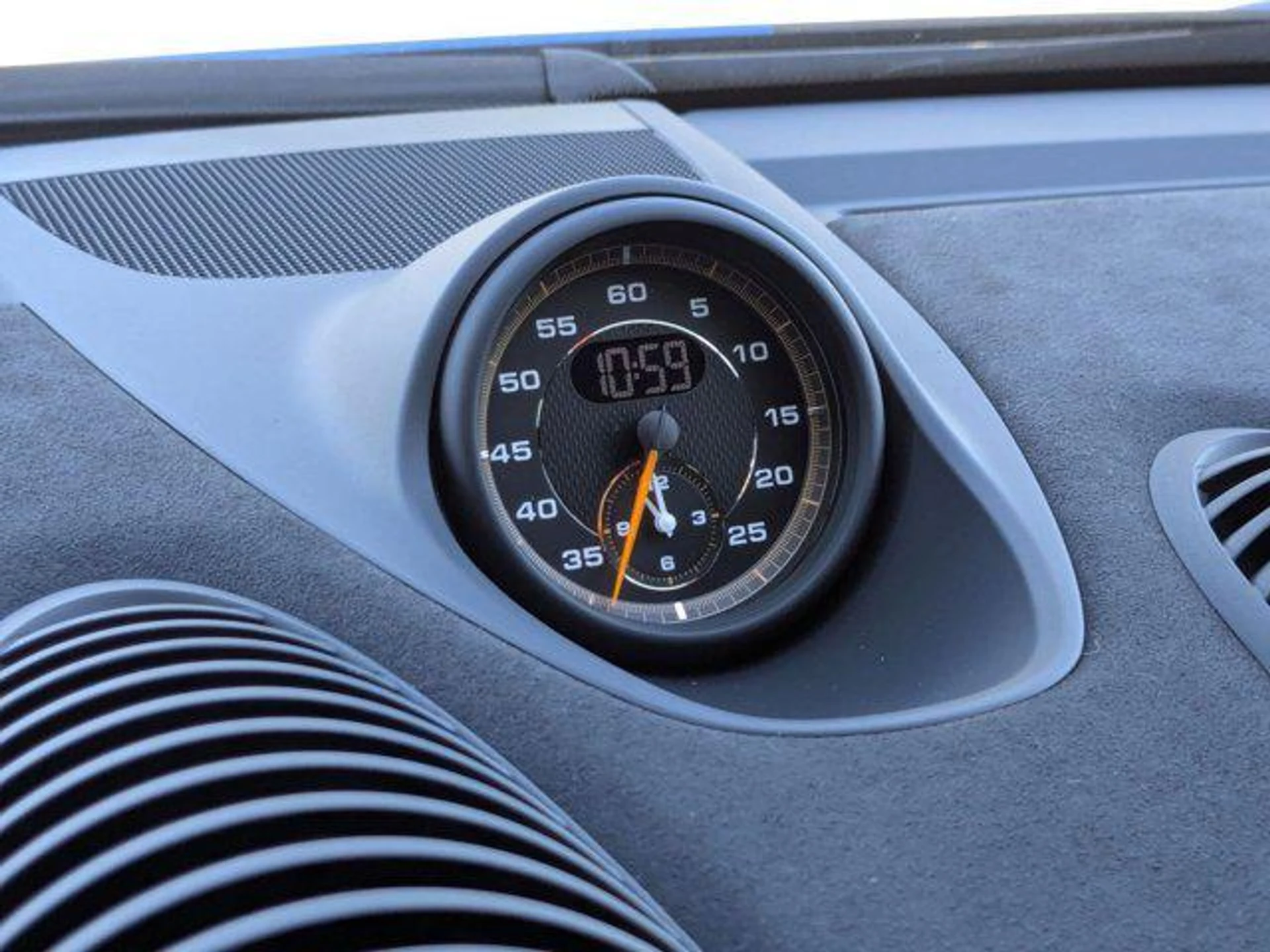 mph020_825169723_t_St8_R1_G1_D6jg_FV_28_XXM_Je_Etcgs_e572e37c18