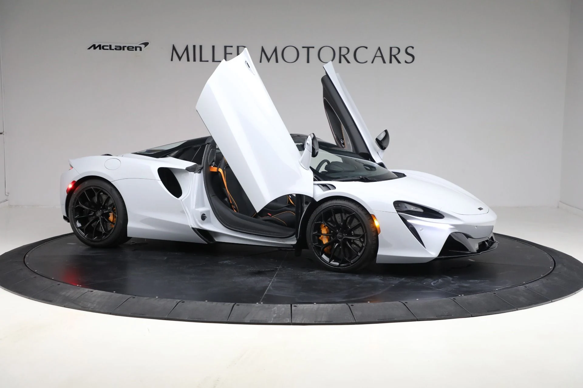 mph020_825294523_New_2025_Mc_Laren_Artura_Spider_Tech_Lux_cfa65df6ac