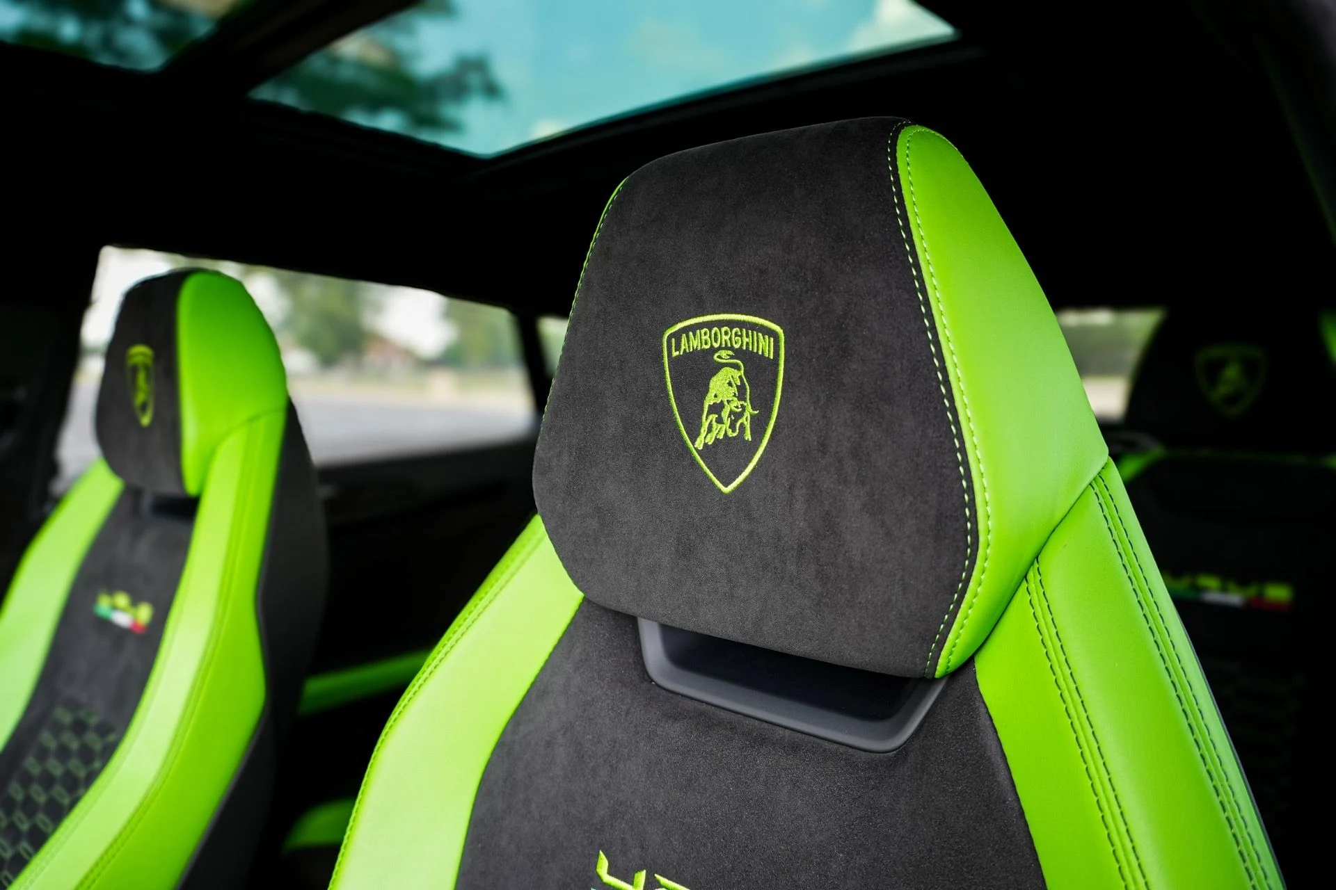 mph020_826607465_Used_2021_Lamborghini_Urus_1783023408_6164fa0503