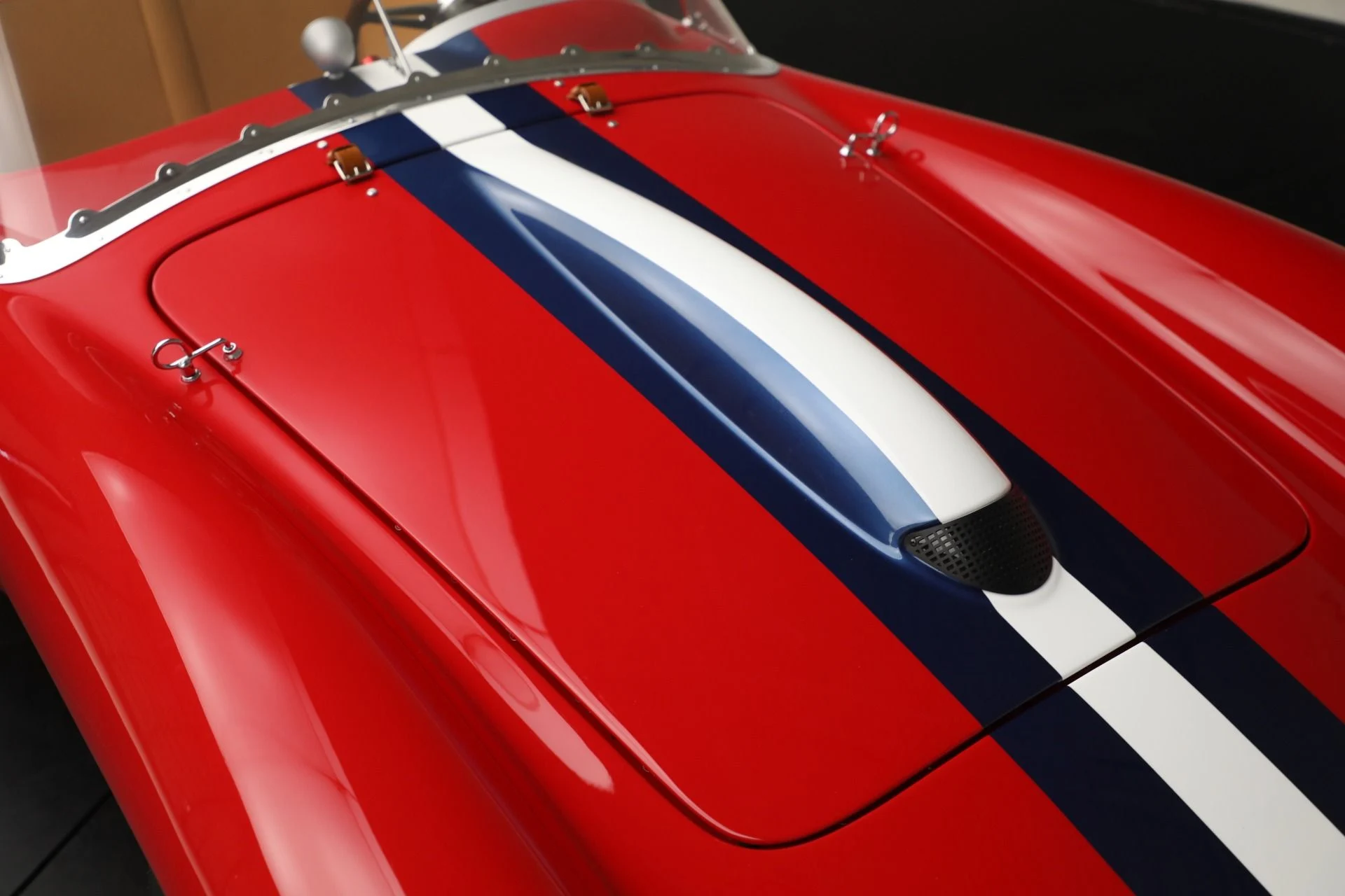 mph020_831654468_New_2025_Ferrari_Testarossa_J_224ec7acad