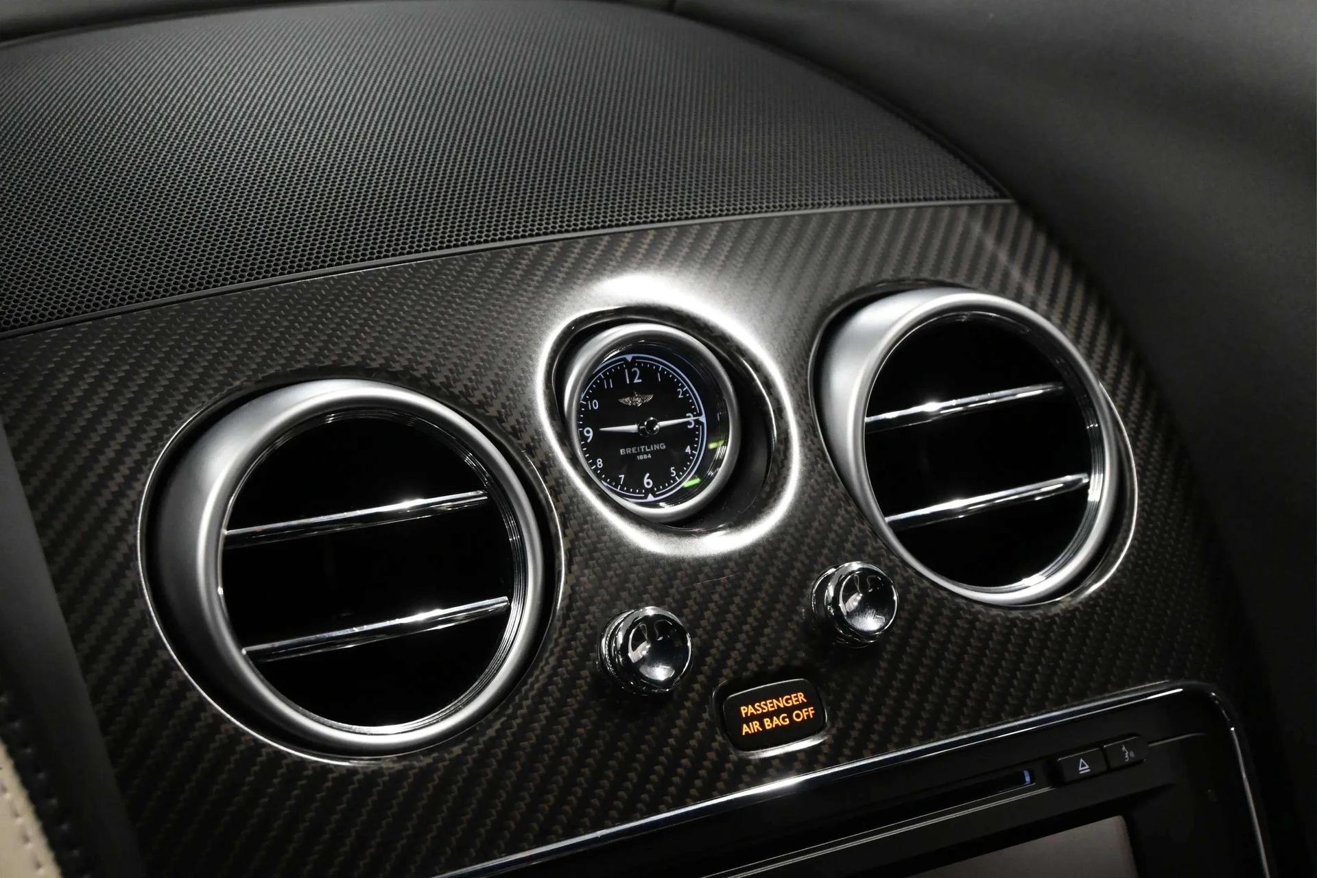 mph020_834367635_13d789c7_fdc9_4c1e_a7d4_7477afc9494d_de0135f559