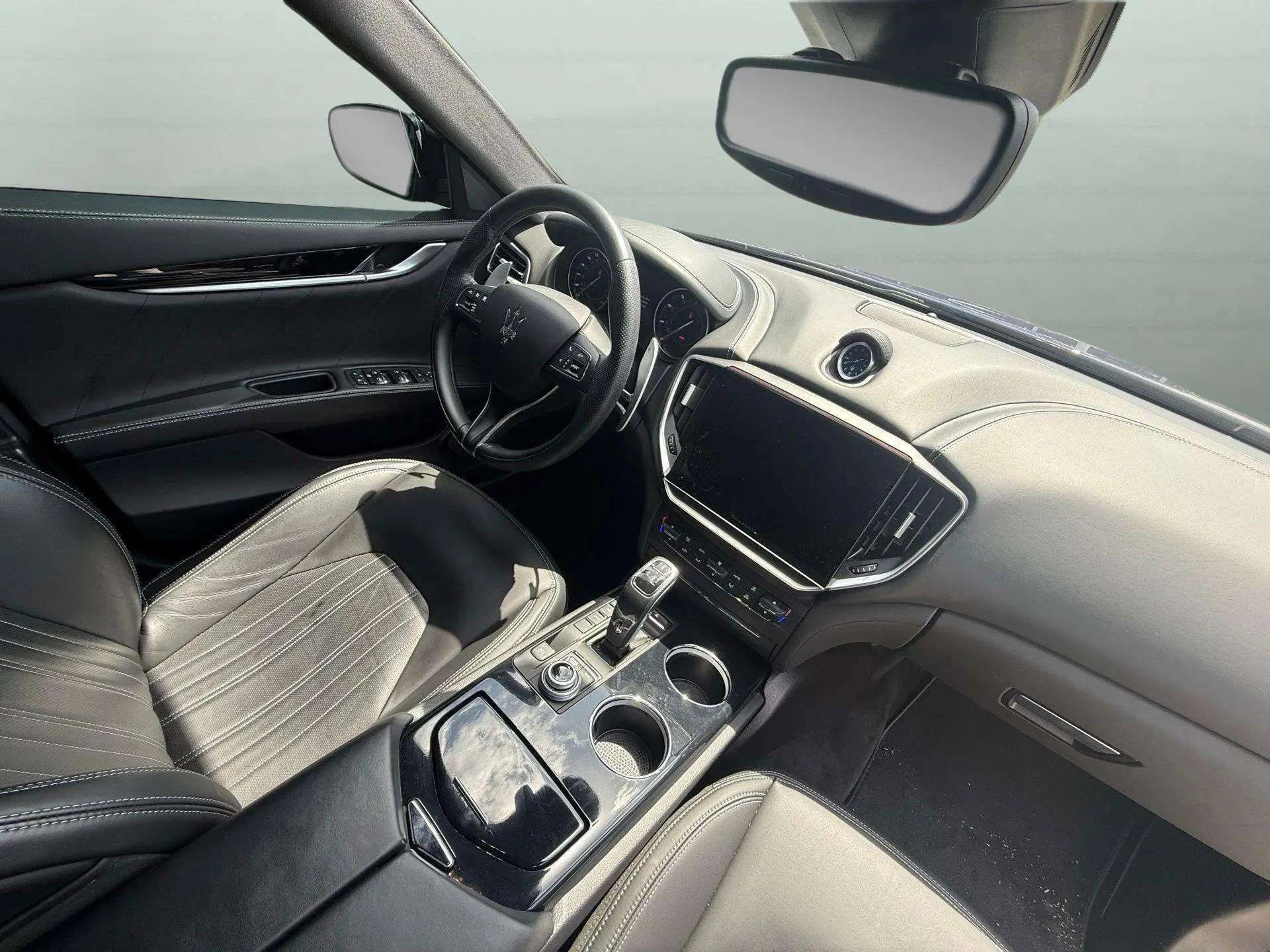 mph020_83636797_15735b2a42a2484a840788b240f18926_0aad696b79