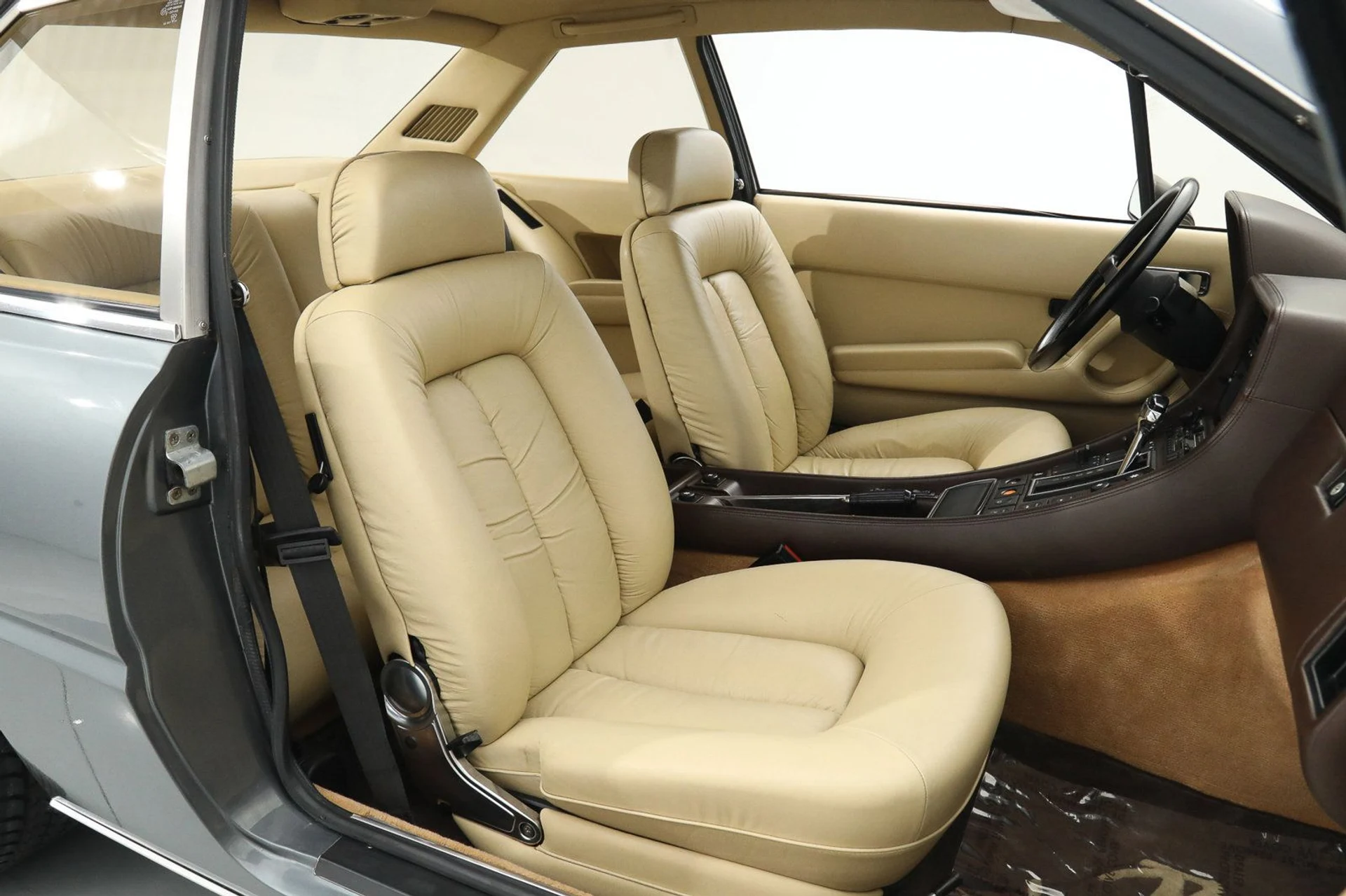 mph020_83870532_1985495a3b38bcfe4aaa336e6190cb99_aff2eca900