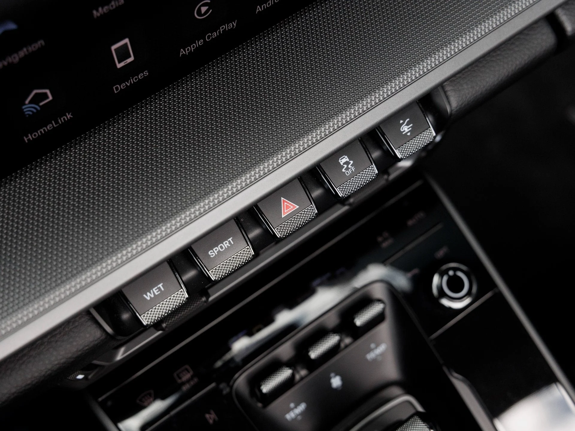 mph020_848965099_21_4926081fe8