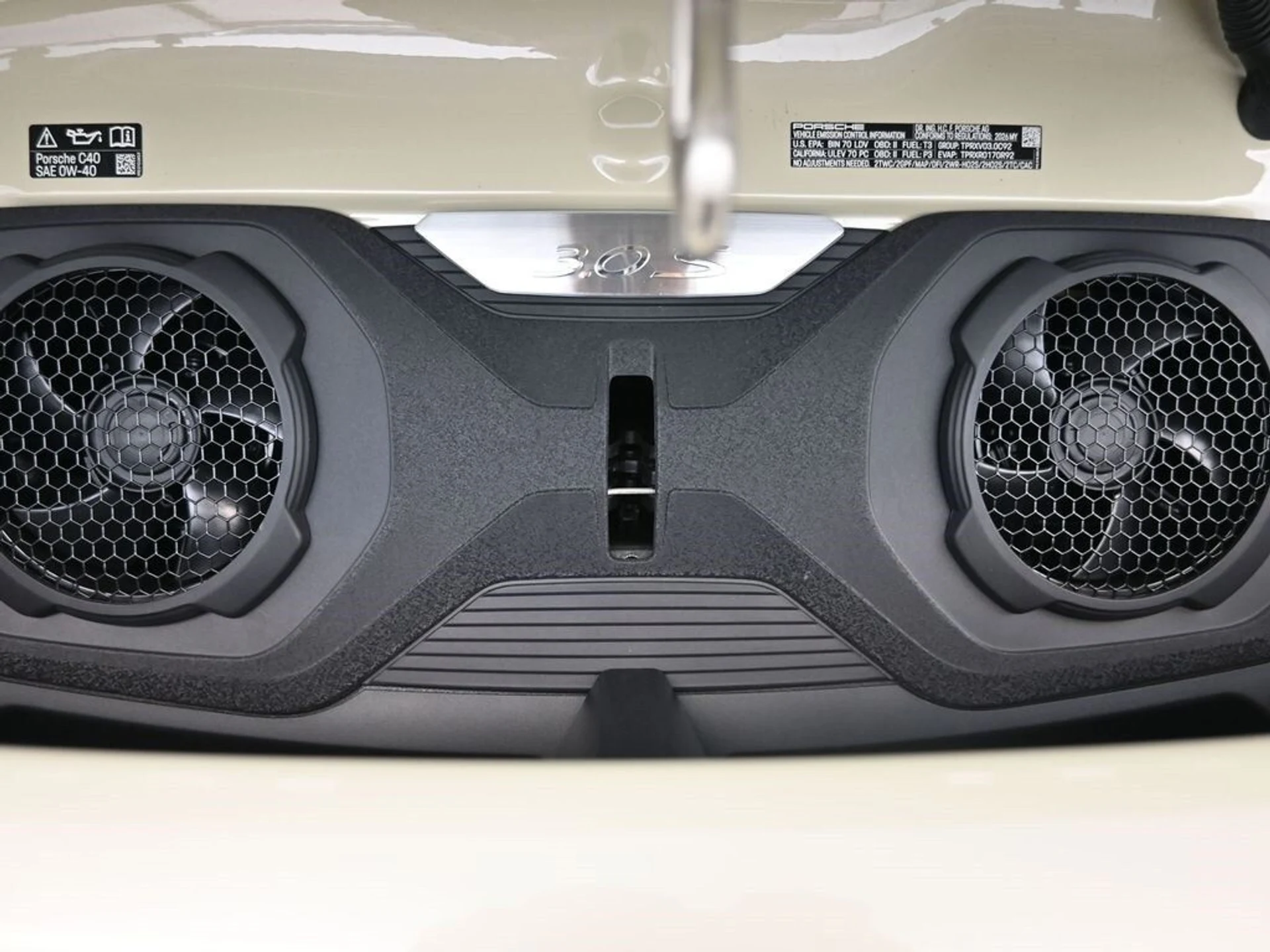 mph020_851249611_6cd81935305aaeec0b407cdef8402ddex_4a22f032cd