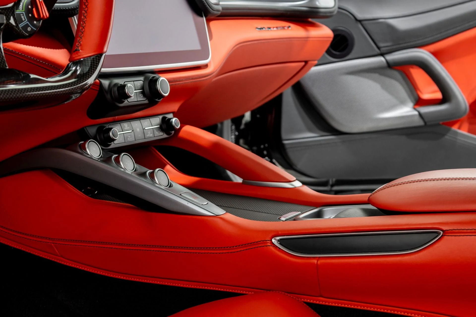 mph020_857035741_Used_2018_Ferrari_GTC_4_Lusso_T_with_Novitec_Springs_DME_Tune_Velos_Wheels_IPE_Exhaust_Passenger_Disp_1654867168_be0e953b2d