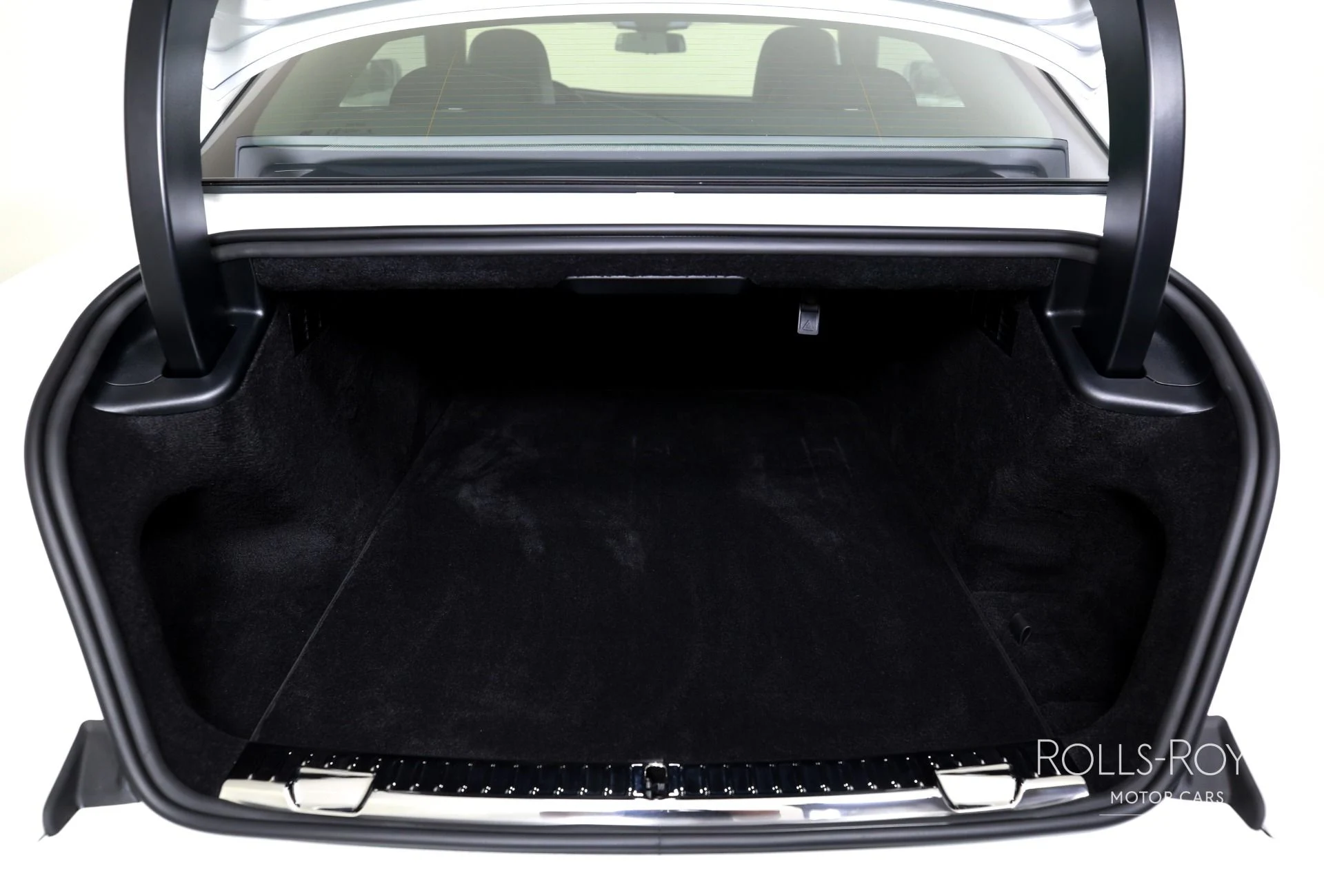 mph020_857311589_Used_2025_Rolls_Royce_Spectre_1781792453_344c08cc7b